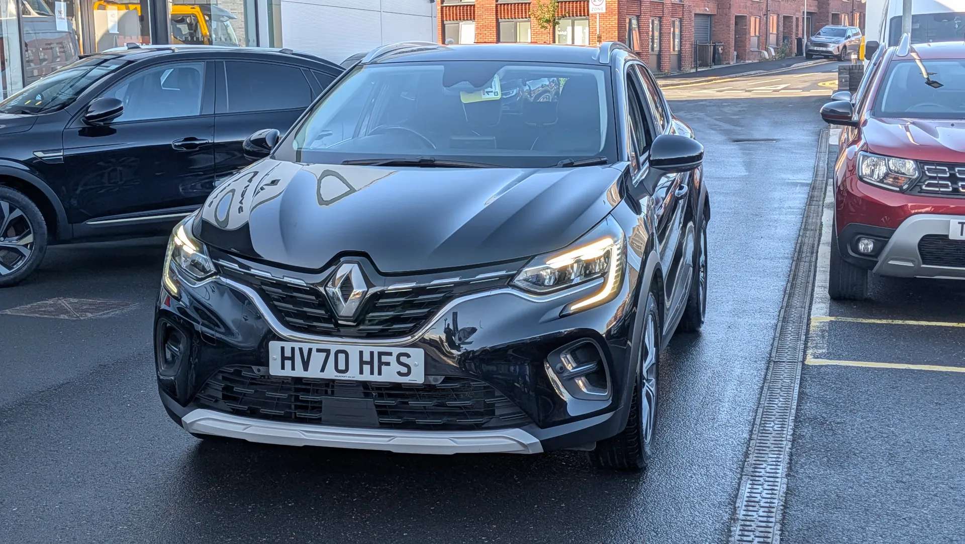 A 2020 RENAULT CAPTUR 1.0 TCE 100 S Edition 5dr A 2020 RENAULT CAPTUR 1.0 TCE 100 S Edition 5dr