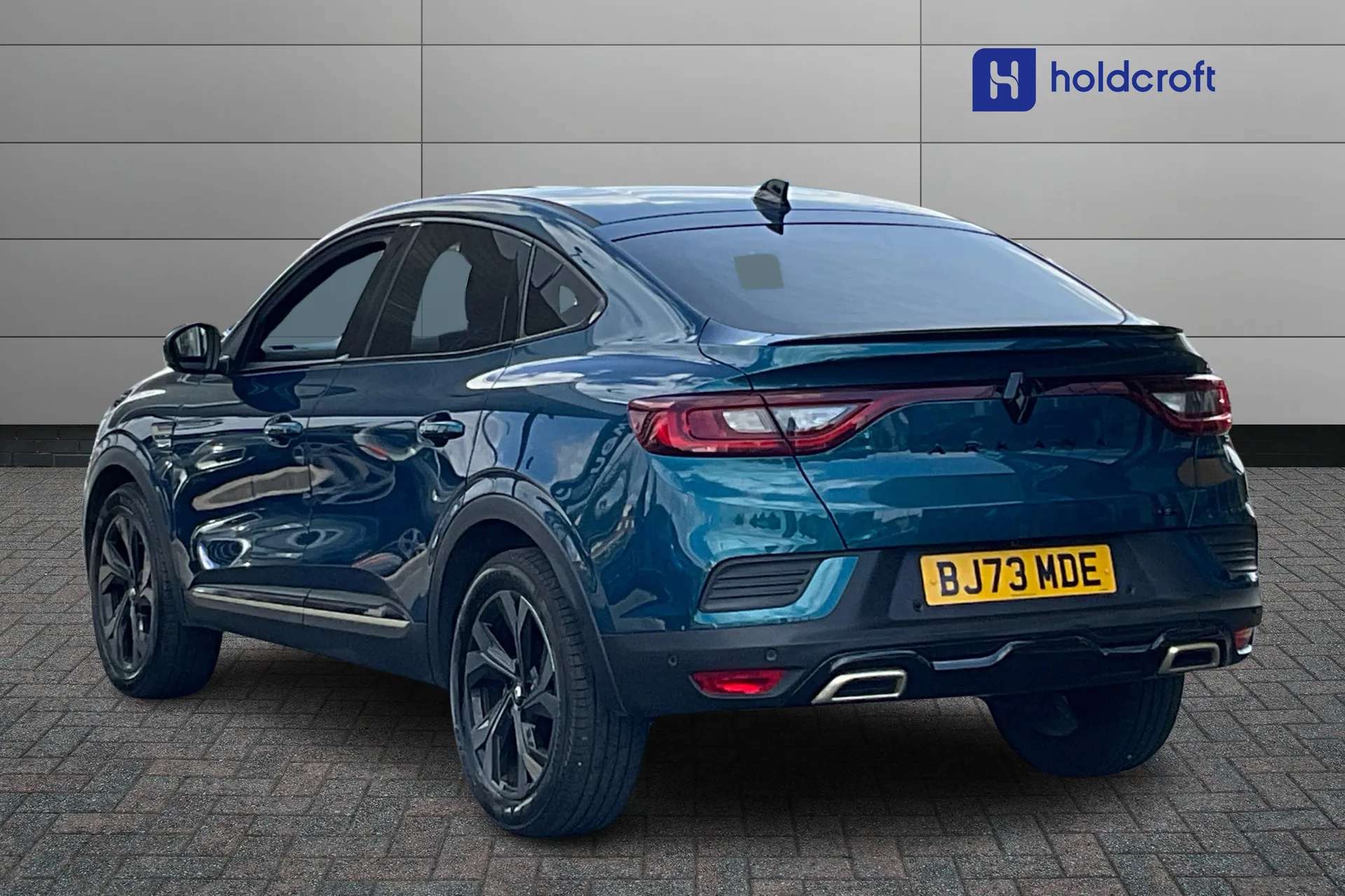 A 2023 RENAULT ARKANA 1.6 E-Tech full hybrid 145 Engineered 5dr Auto A 2023 RENAULT ARKANA 1.6 E-Tech full hybrid 145 Engineered 5dr Auto