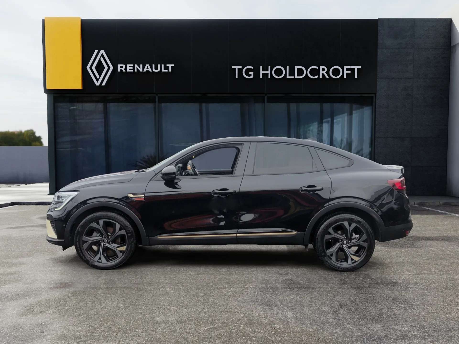 A 2022 RENAULT ARKANA 1.6 E-Tech full hybrid 145 Engineered 5dr Auto A 2022 RENAULT ARKANA 1.6 E-Tech full hybrid 145 Engineered 5dr Auto