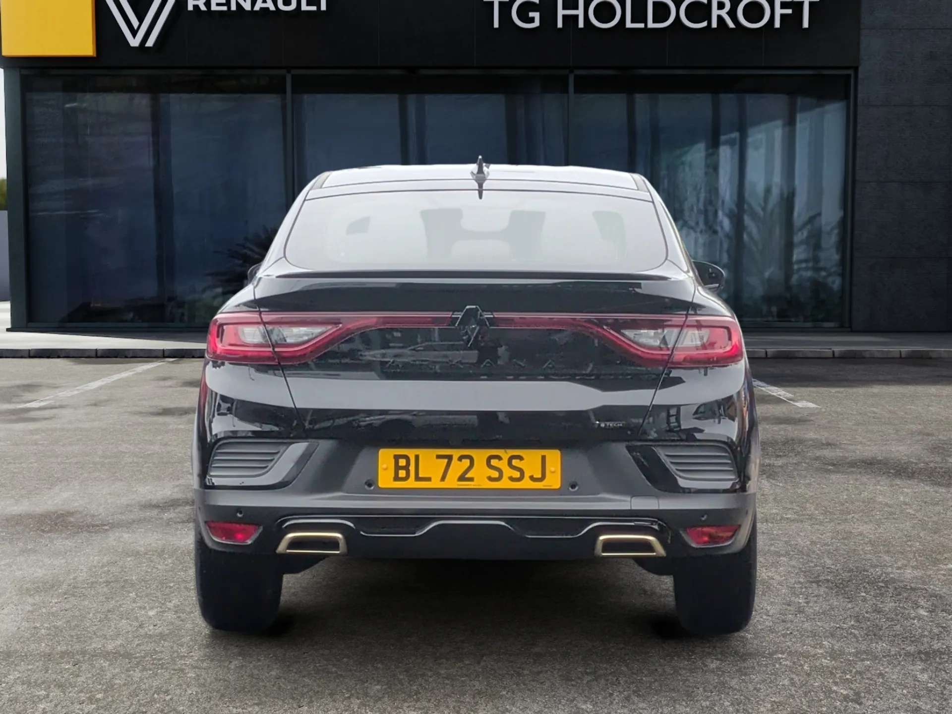 A 2022 RENAULT ARKANA 1.6 E-Tech full hybrid 145 Engineered 5dr Auto A 2022 RENAULT ARKANA 1.6 E-Tech full hybrid 145 Engineered 5dr Auto