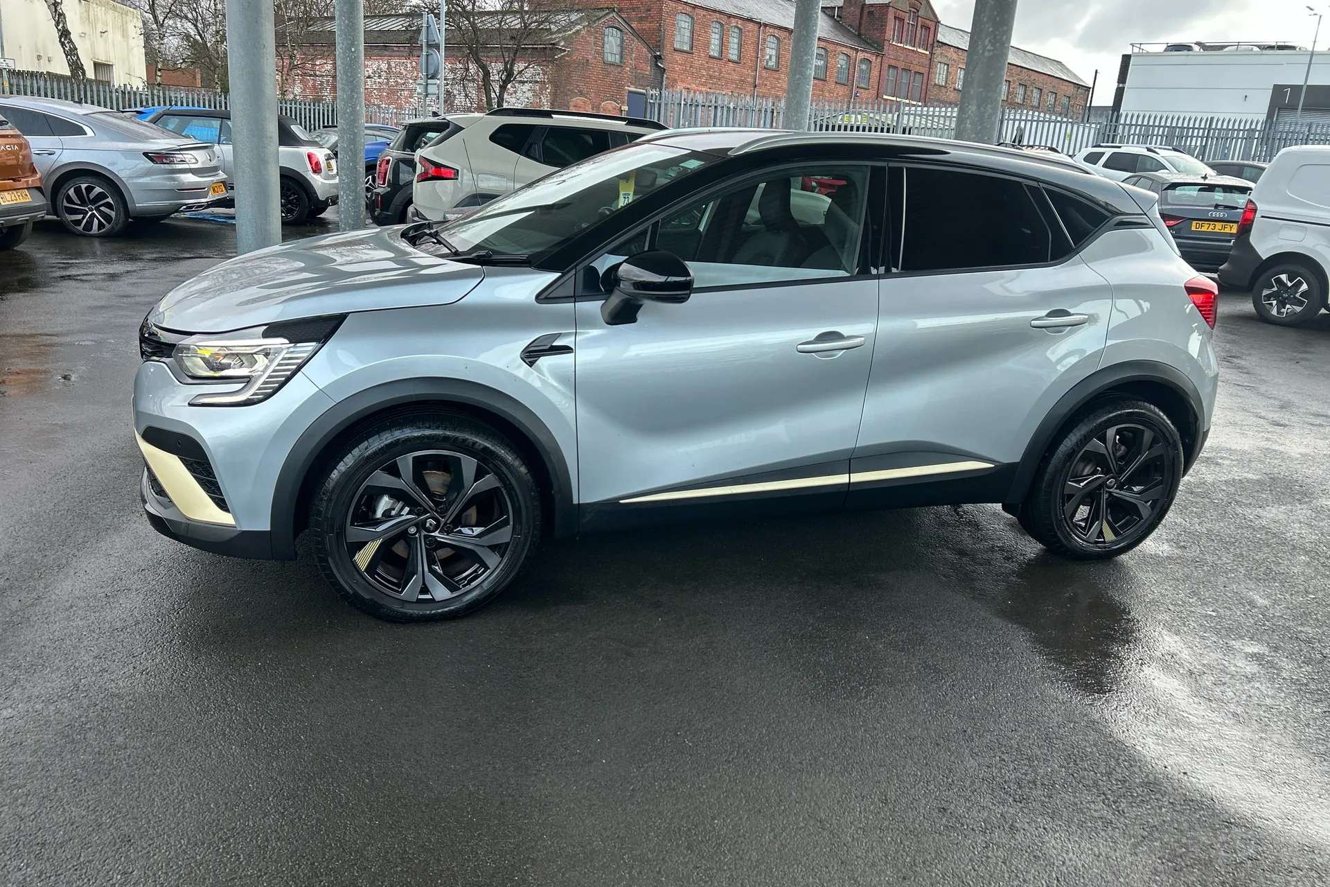 2024 RENAULT CAPTUR 2024 RENAULT CAPTUR