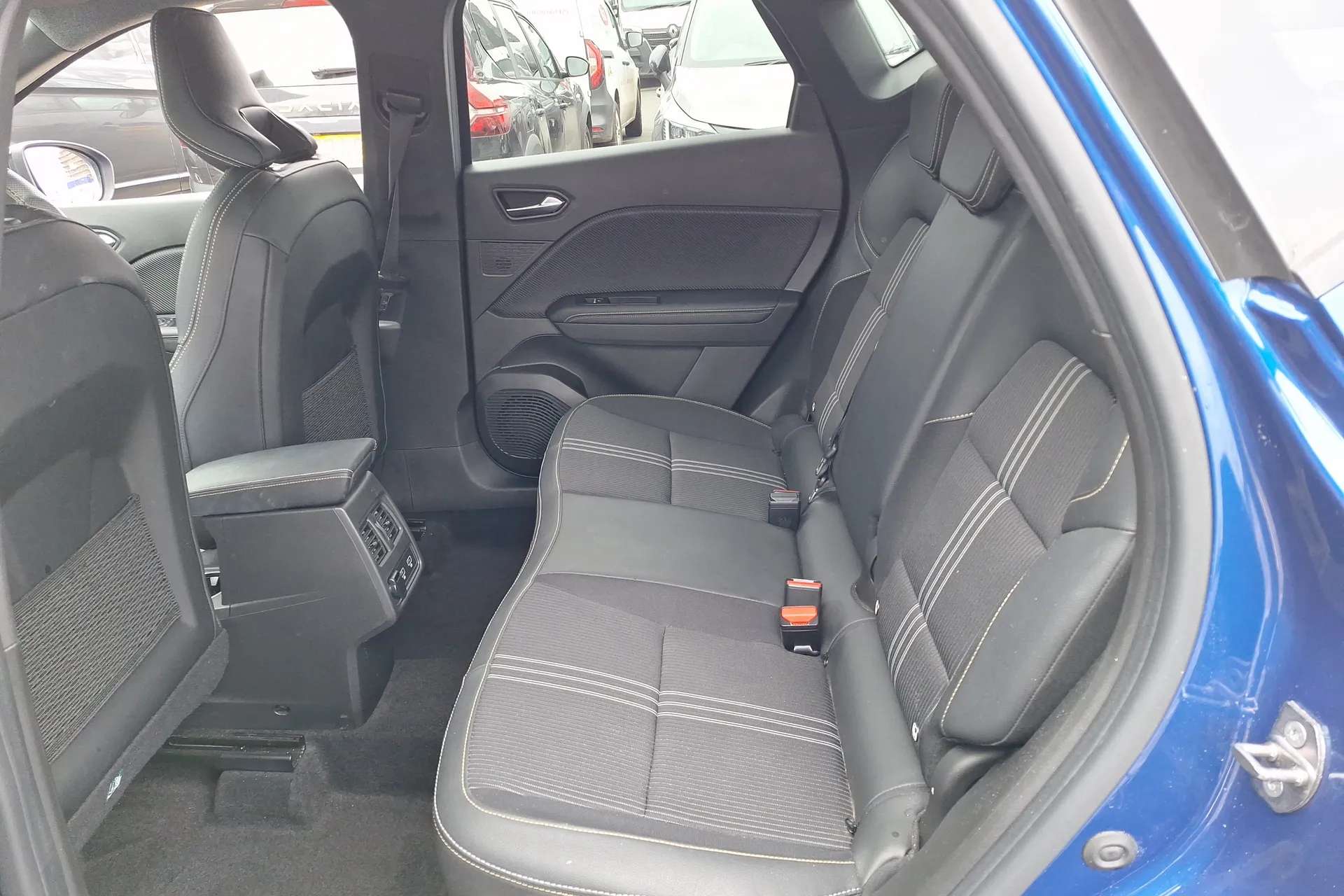 2024 RENAULT CAPTUR 2024 RENAULT CAPTUR