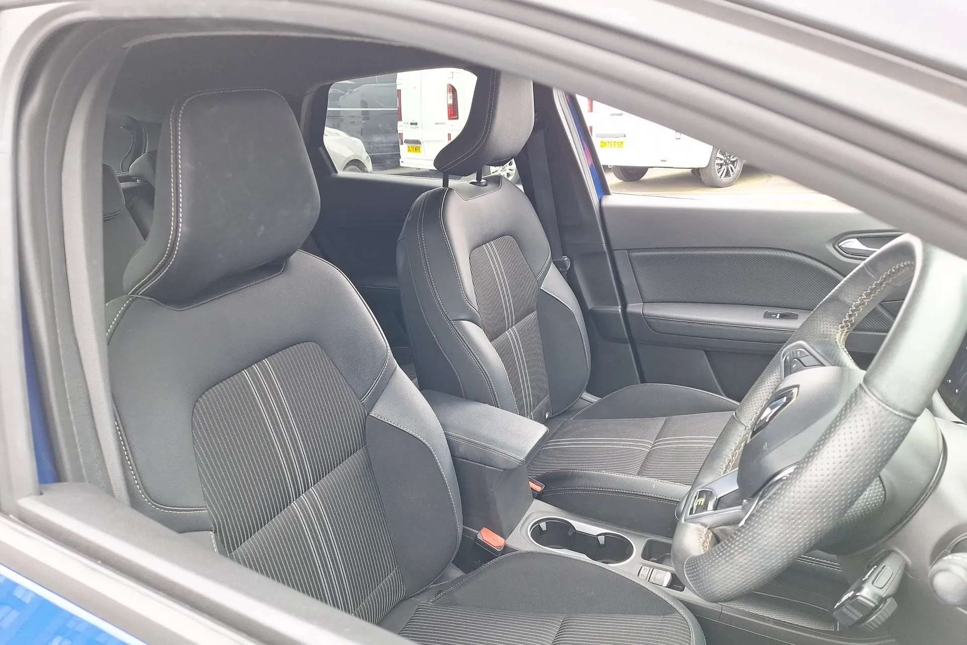 2024 RENAULT CAPTUR 2024 RENAULT CAPTUR