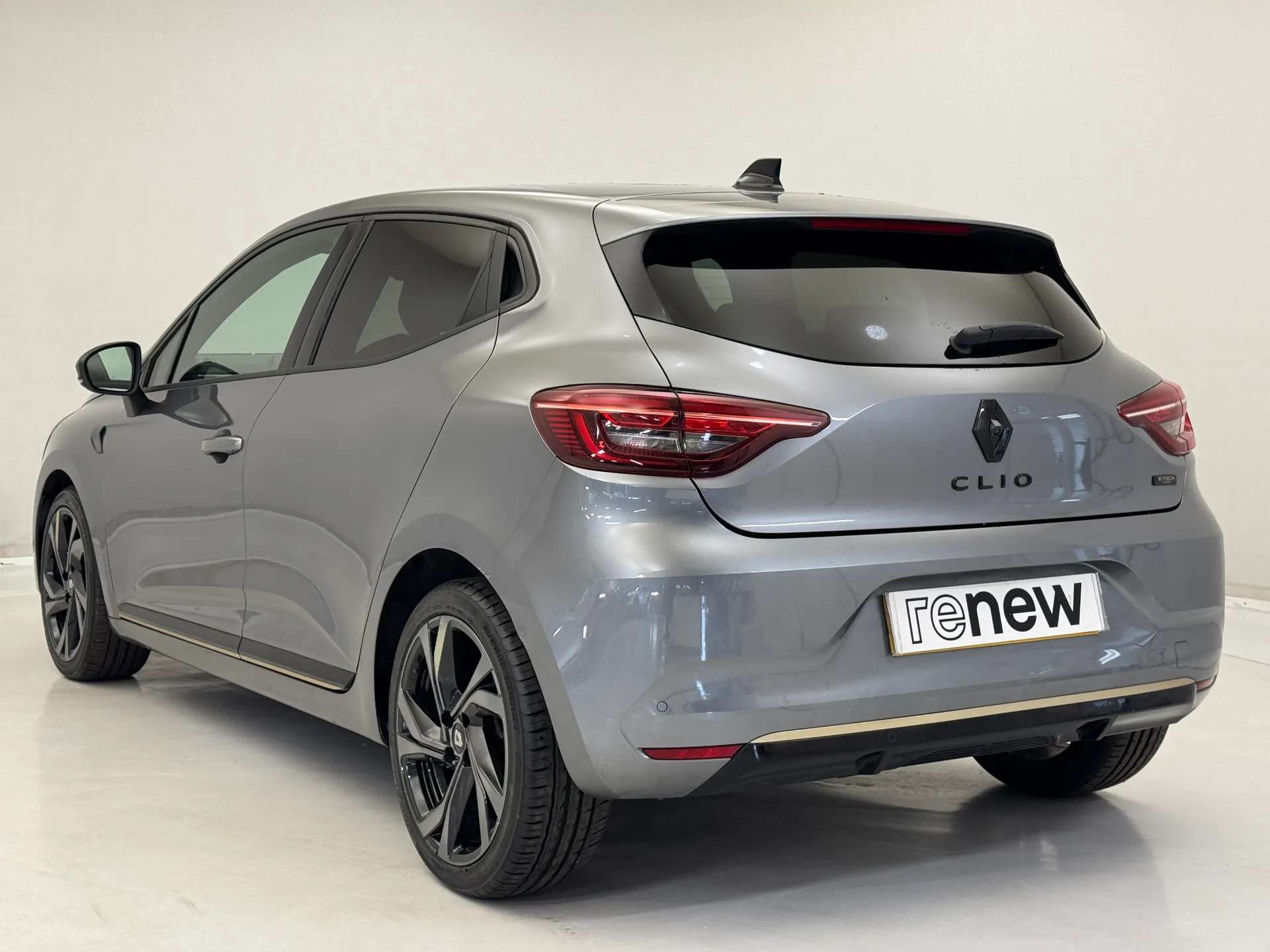 2023 RENAULT CLIO 2023 RENAULT CLIO