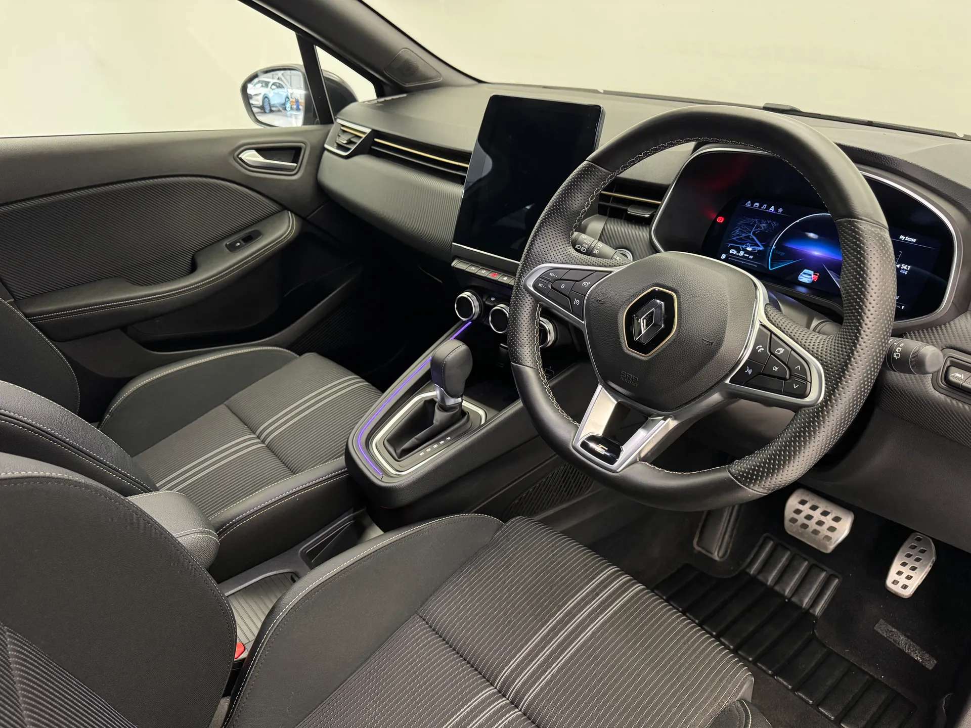 2023 RENAULT CLIO 2023 RENAULT CLIO