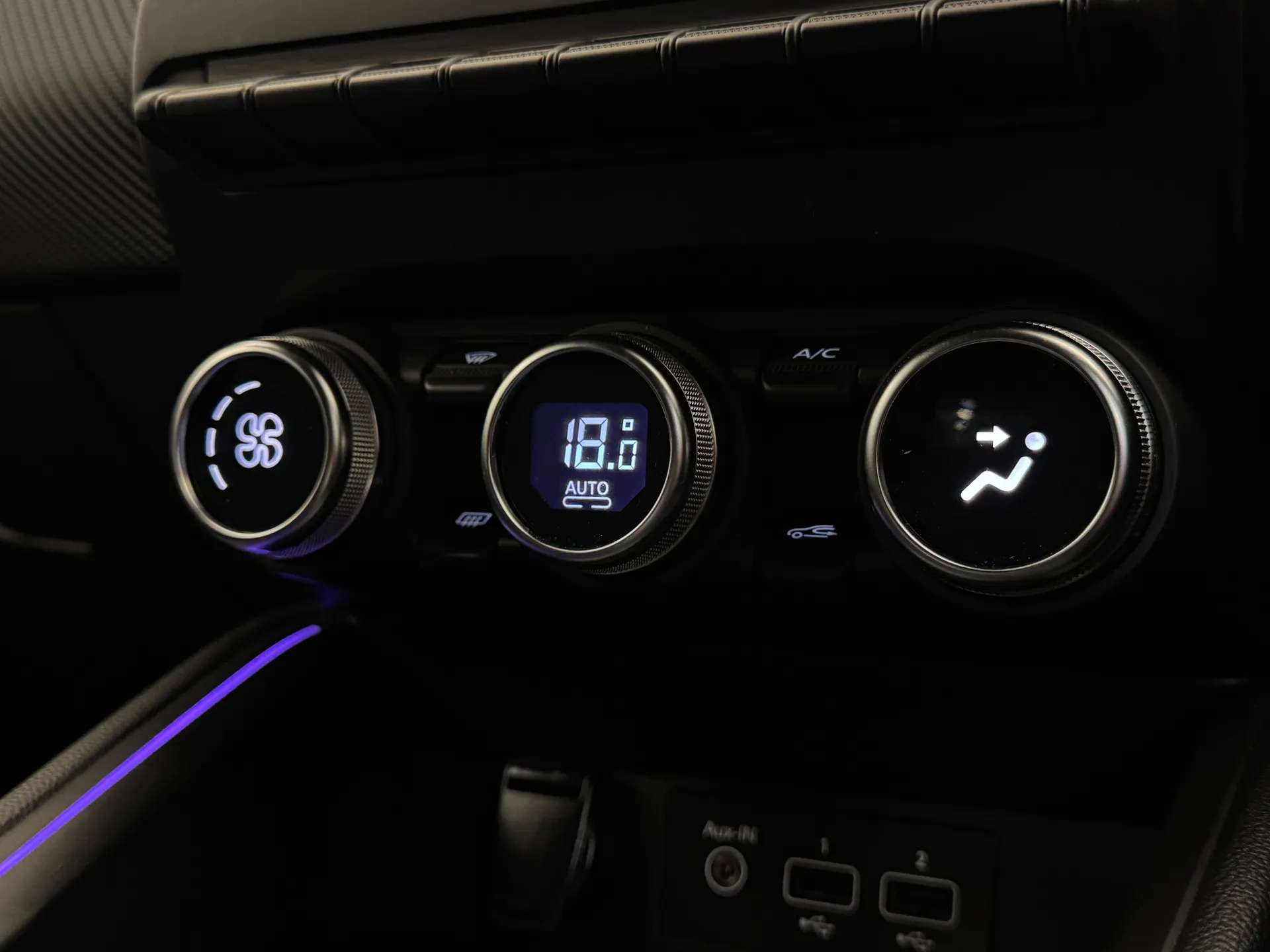 2023 RENAULT CLIO 2023 RENAULT CLIO