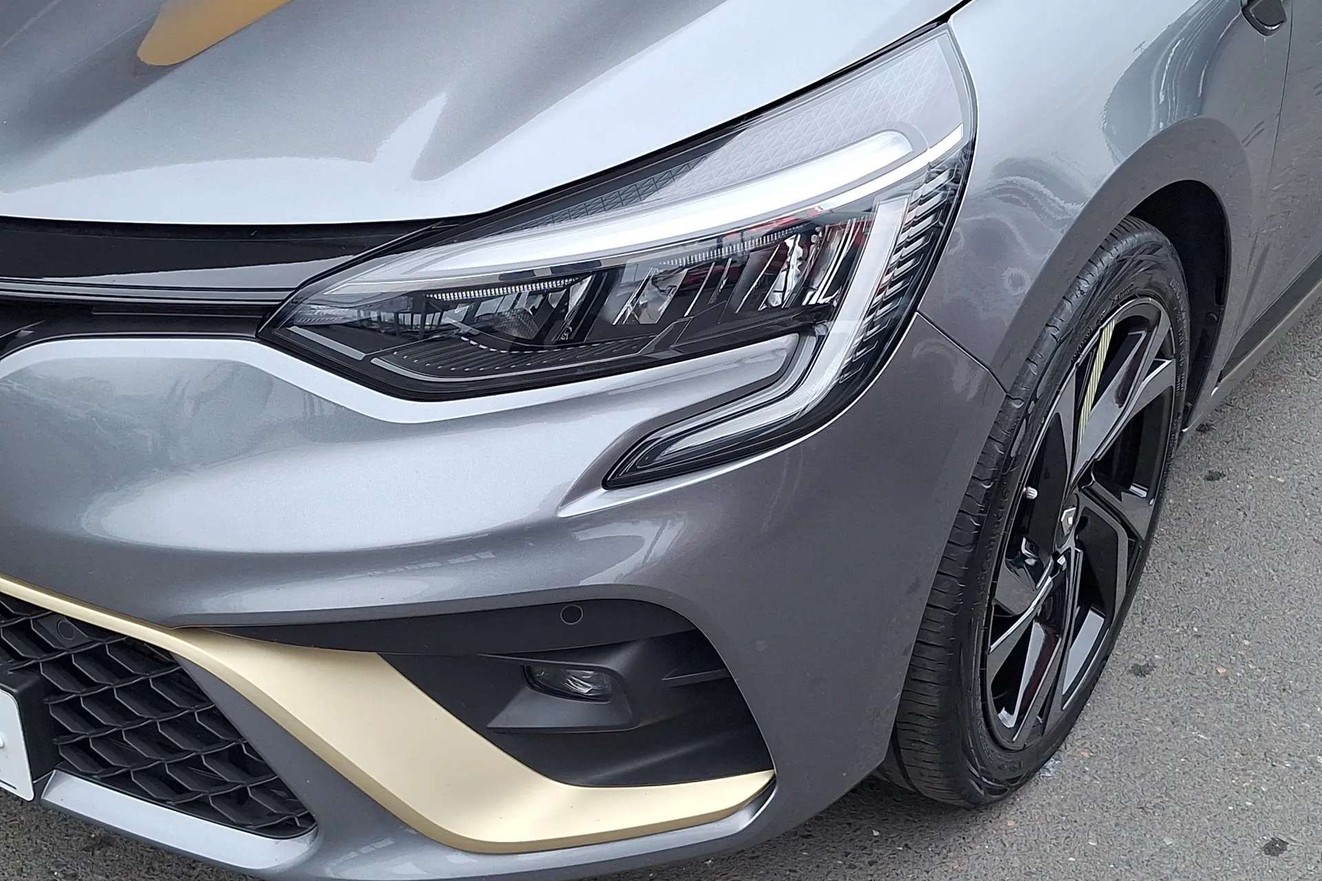 2023 RENAULT CLIO 2023 RENAULT CLIO