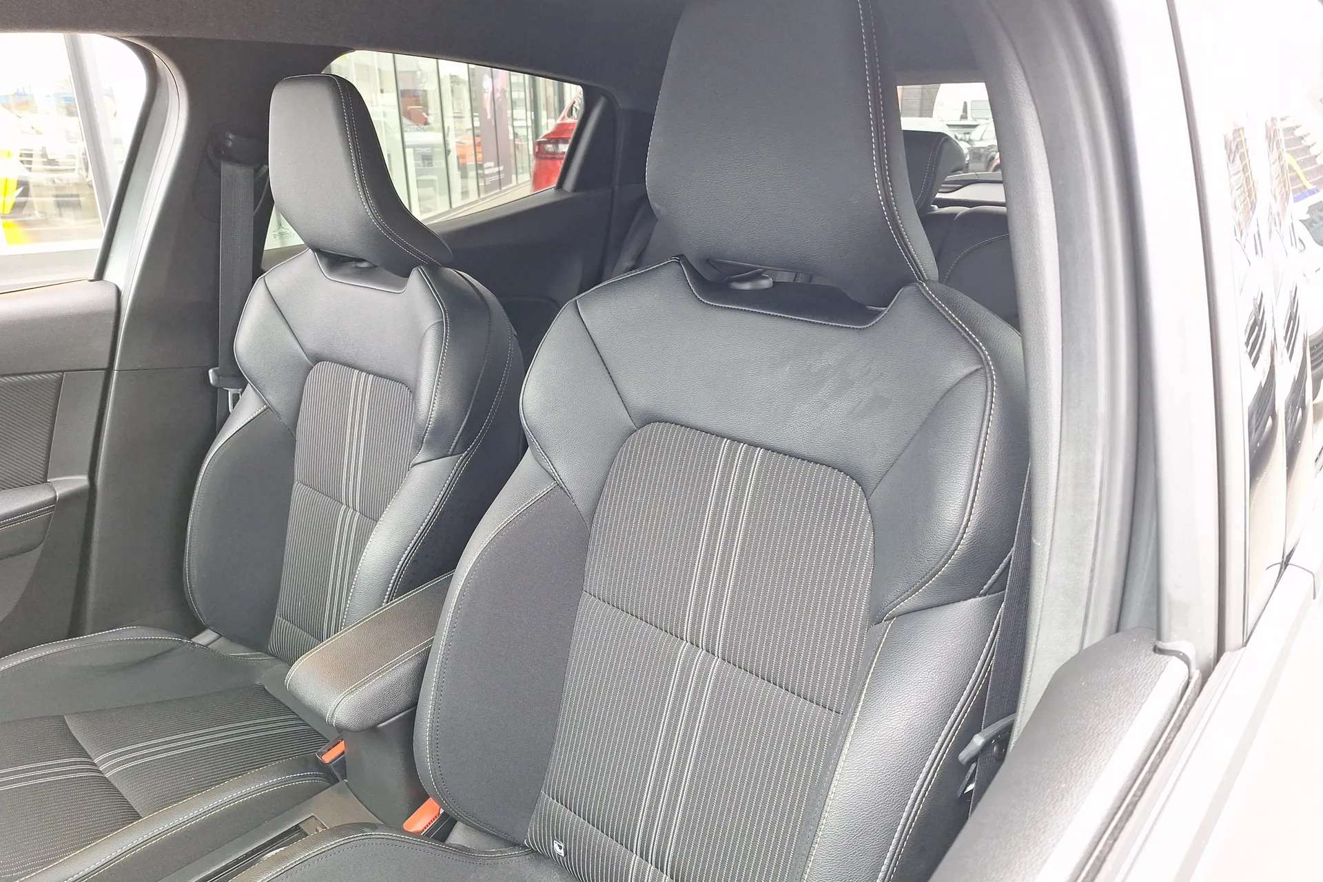 2023 RENAULT CLIO 2023 RENAULT CLIO