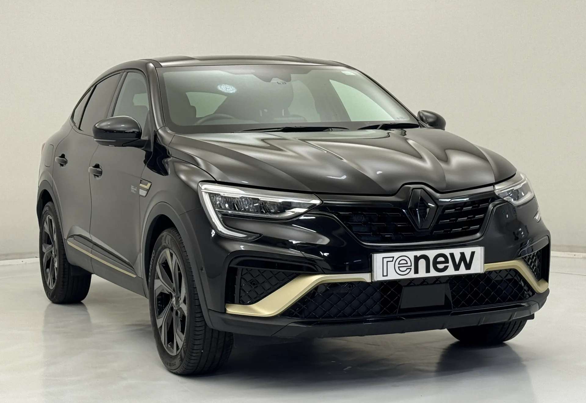A 2023 RENAULT ARKANA 1.6 E-Tech full hybrid 145 Engineered 5dr Auto A 2023 RENAULT ARKANA 1.6 E-Tech full hybrid 145 Engineered 5dr Auto