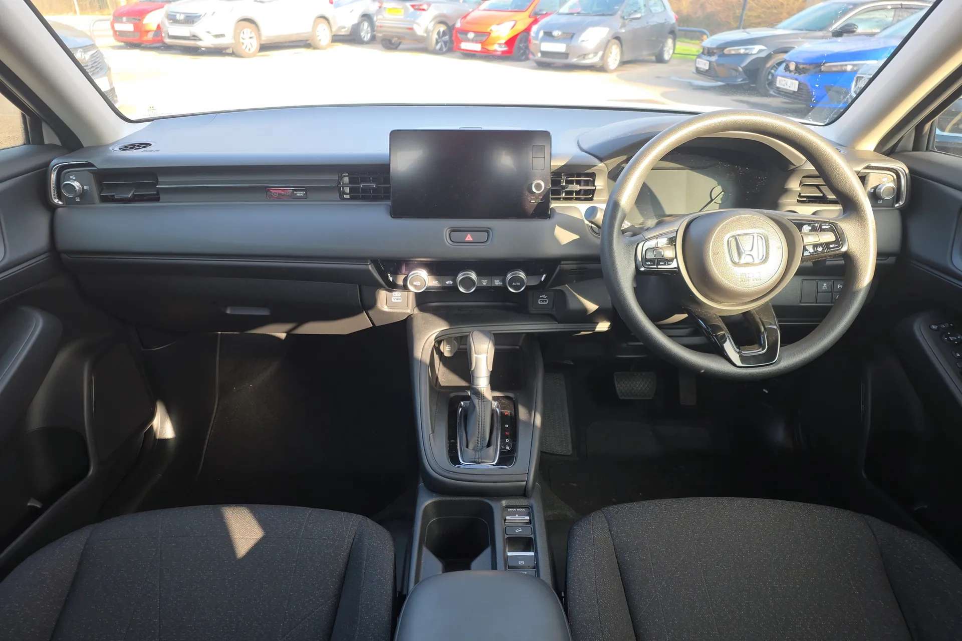A 2023 HONDA HR-V 1.5 eHEV Elegance 5dr CVT A 2023 HONDA HR-V 1.5 eHEV Elegance 5dr CVT