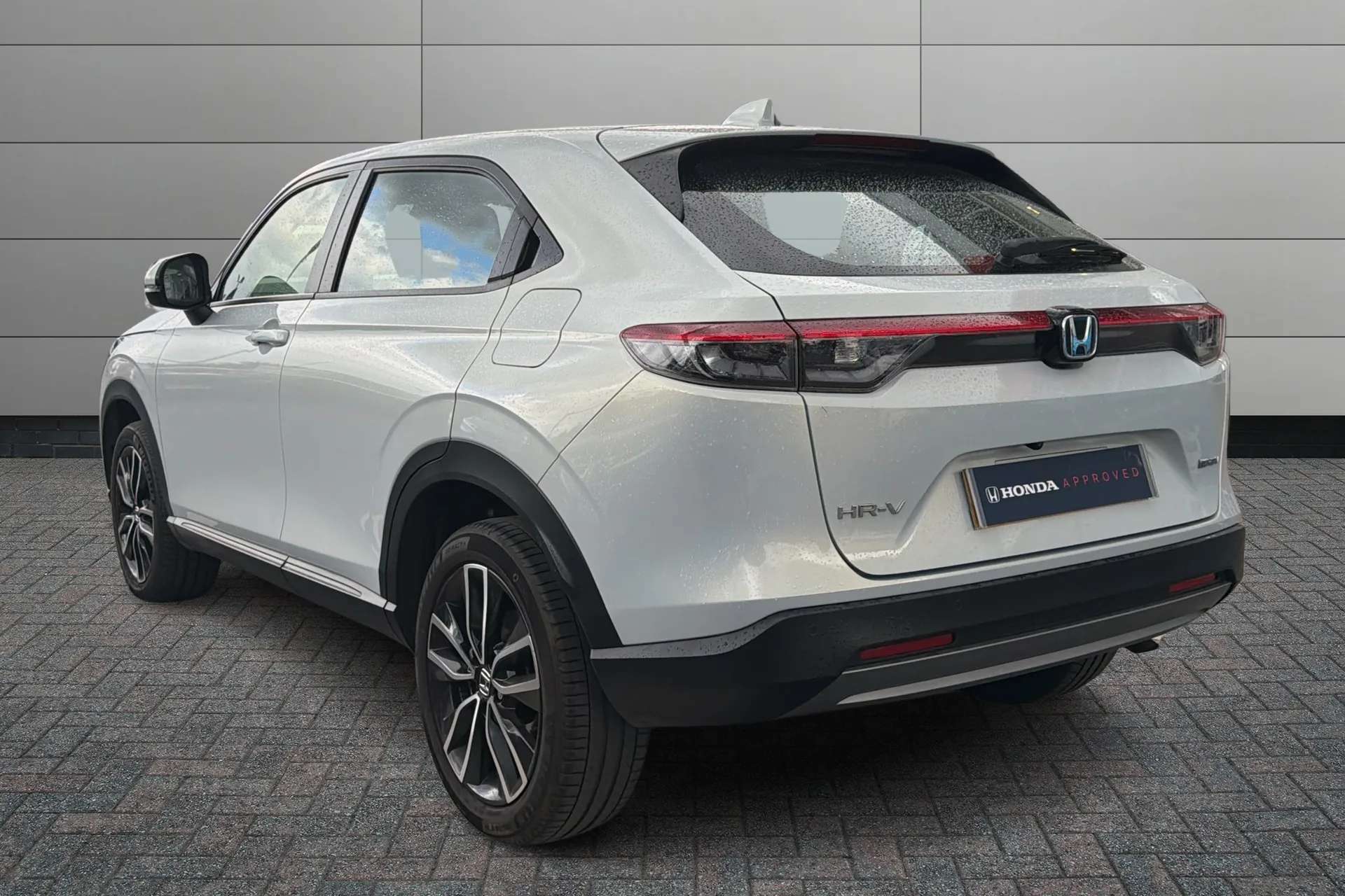 A 2023 HONDA HR-V 1.5 eHEV Elegance 5dr CVT A 2023 HONDA HR-V 1.5 eHEV Elegance 5dr CVT