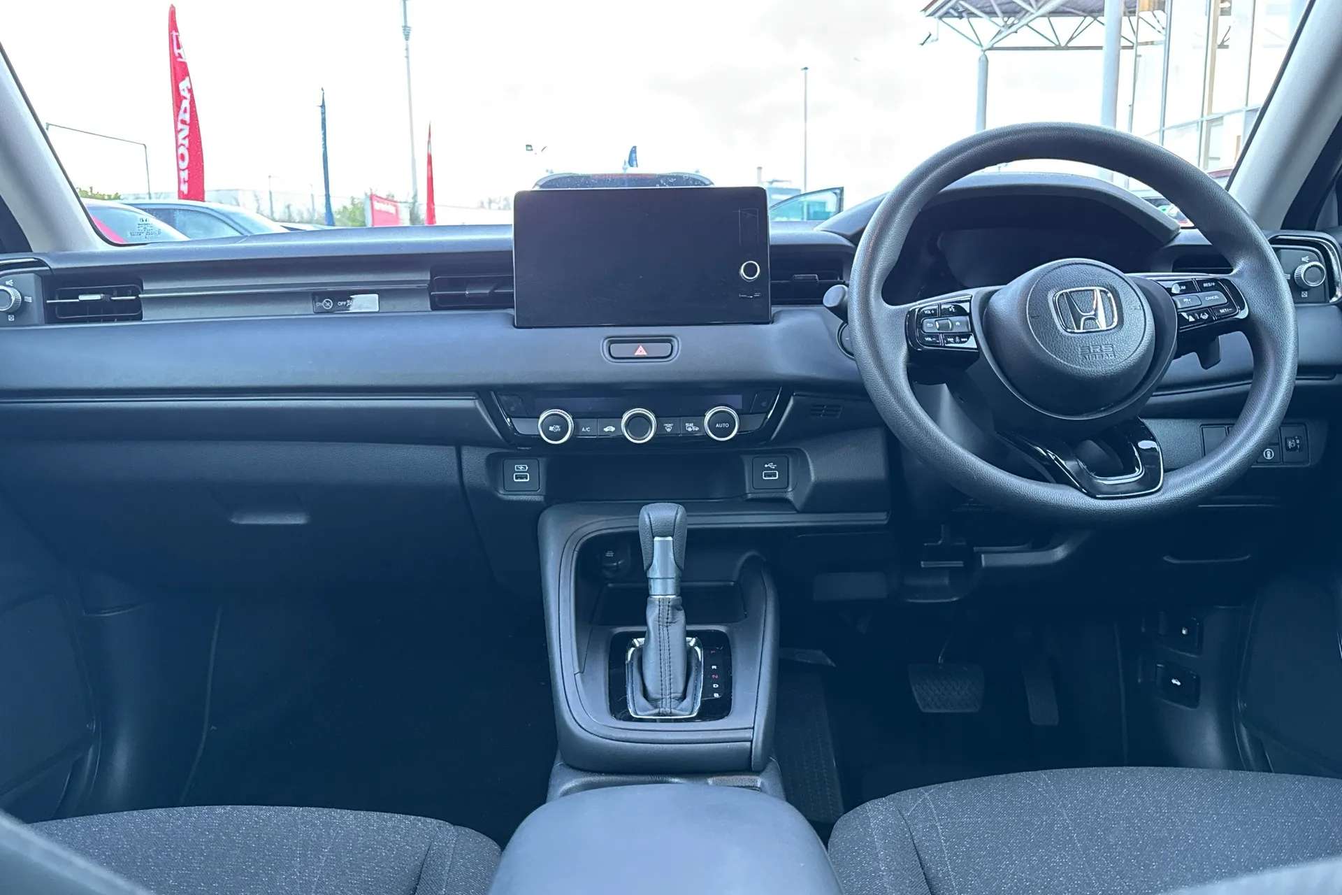 A 2023 HONDA HR-V 1.5 eHEV Elegance 5dr CVT A 2023 HONDA HR-V 1.5 eHEV Elegance 5dr CVT