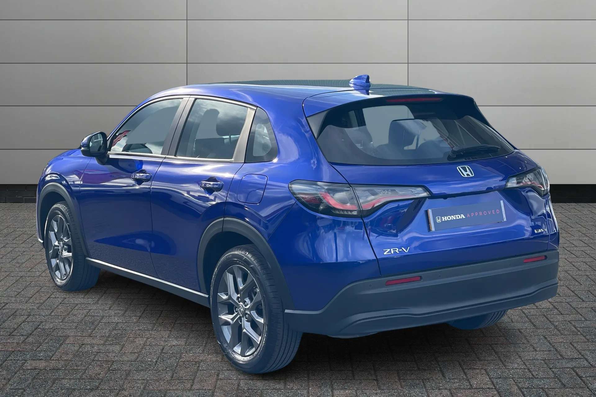 A 2025 HONDA ZR-V 2.0 eHEV Elegance 5dr CVT A 2025 HONDA ZR-V 2.0 eHEV Elegance 5dr CVT