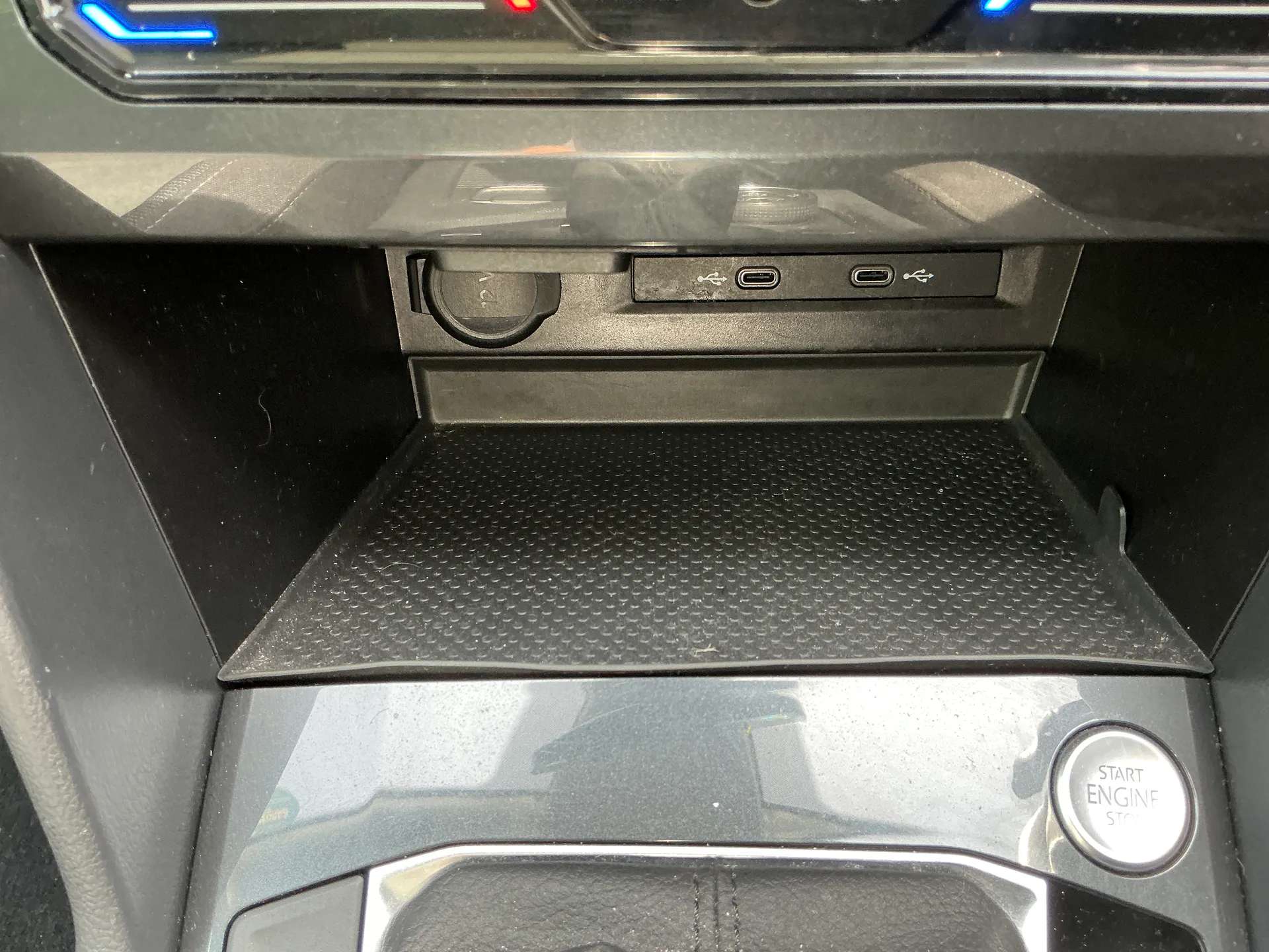 2021 VOLKSWAGEN TIGUAN 2021 VOLKSWAGEN TIGUAN