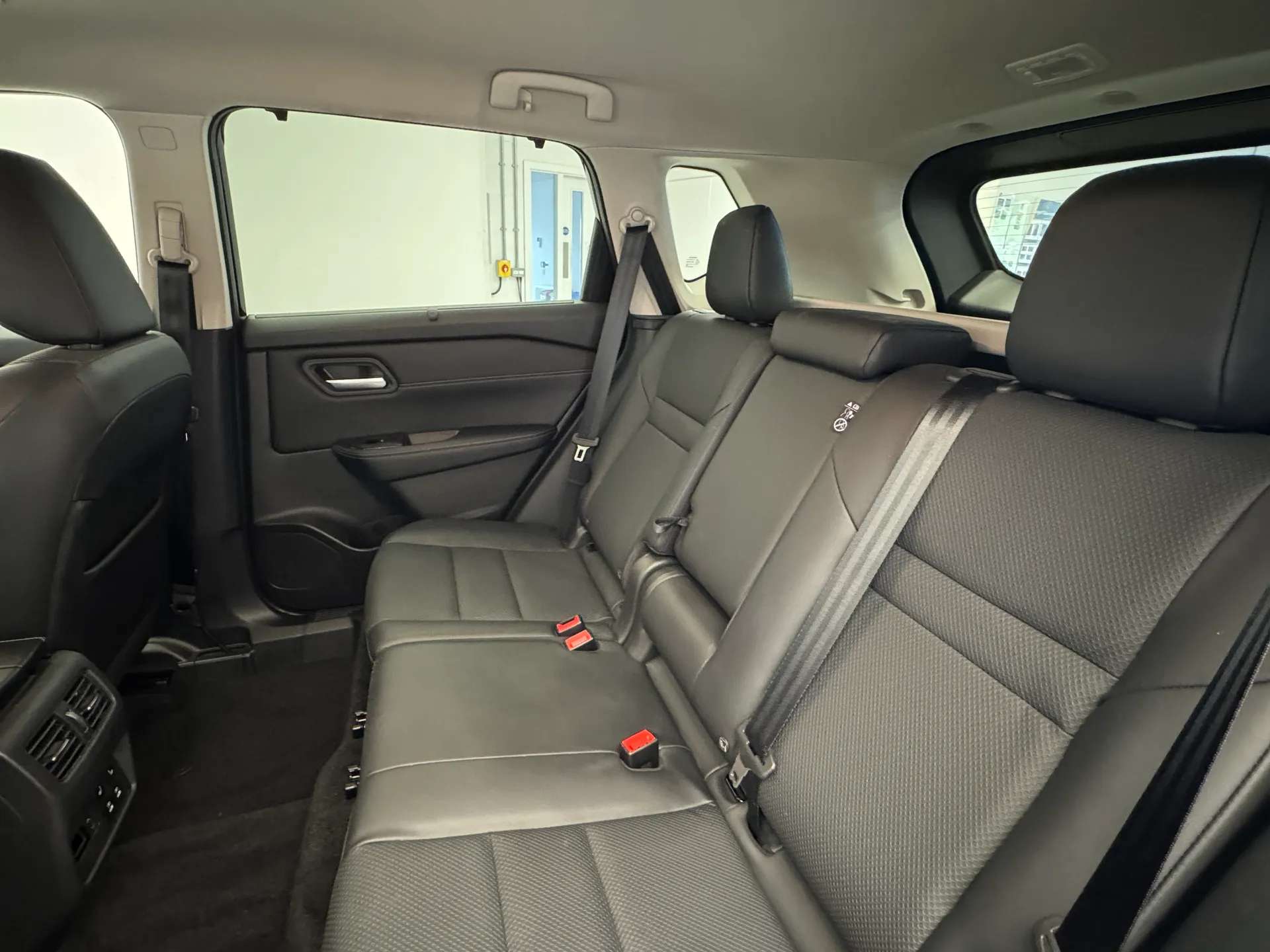 2025 NISSAN X-TRAIL 2025 NISSAN X-TRAIL