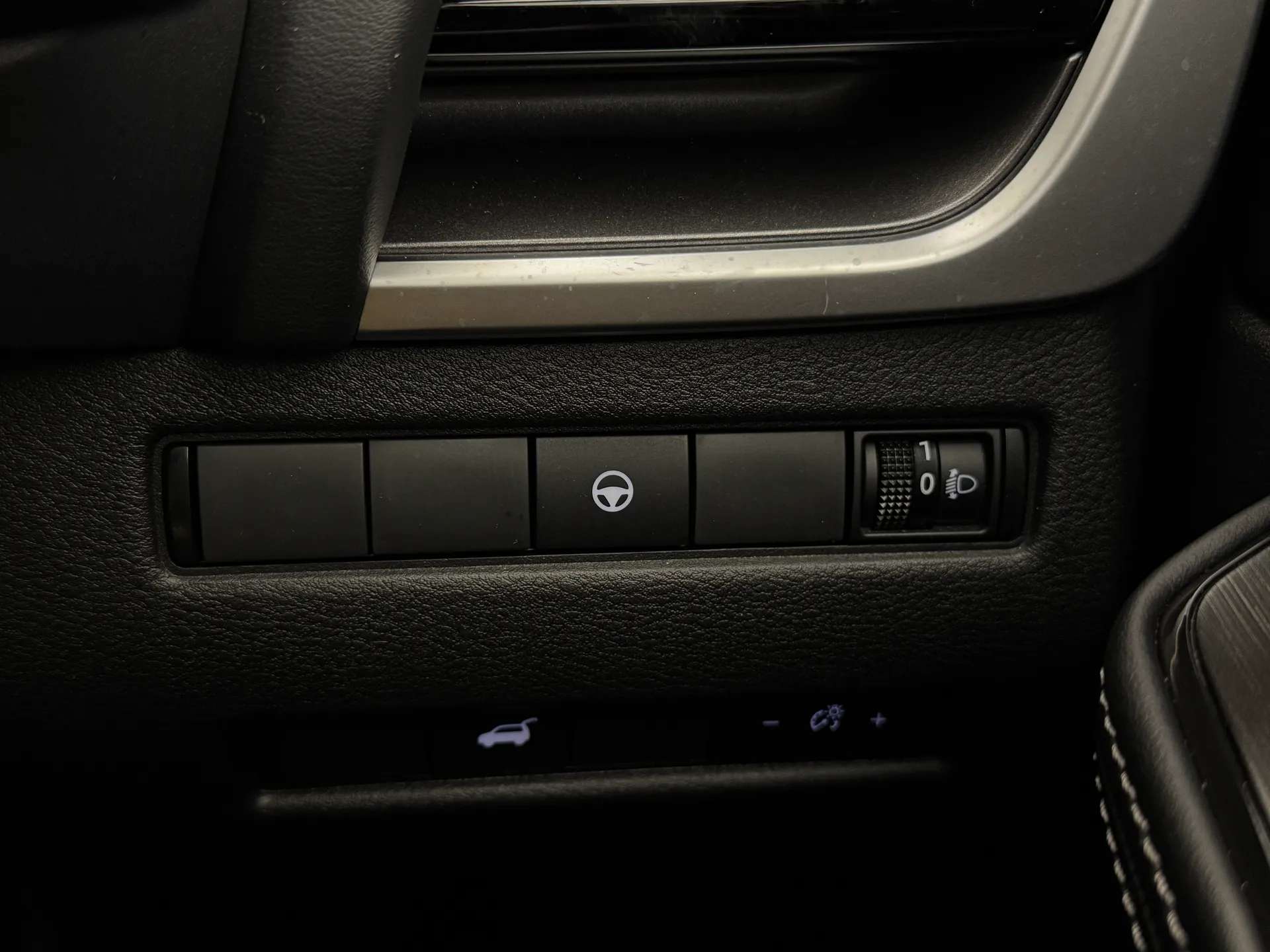 2025 NISSAN X-TRAIL 2025 NISSAN X-TRAIL