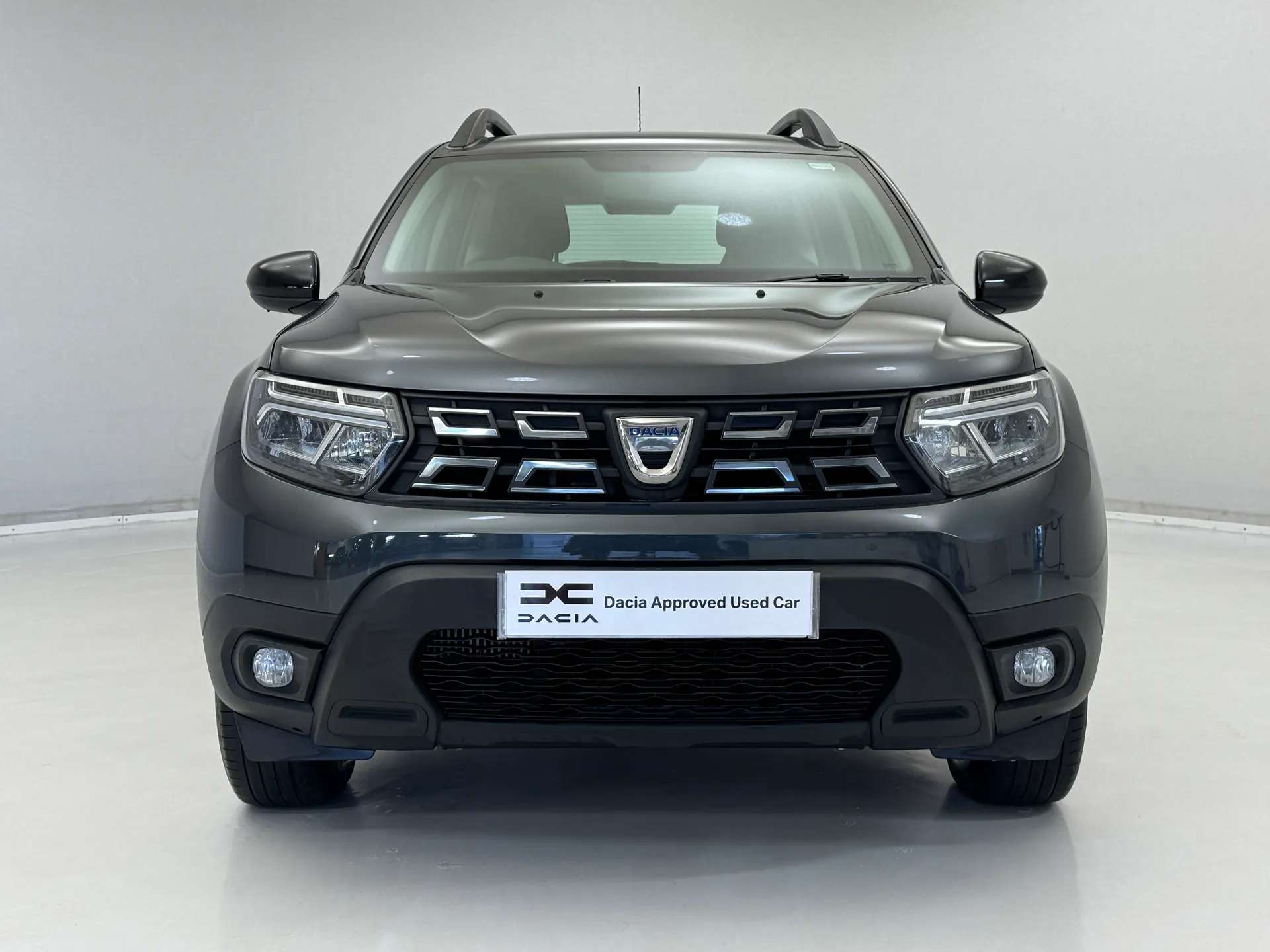 A 2022 DACIA DUSTER 1.0 TCe 100 Bi-Fuel Comfort 5dr A 2022 DACIA DUSTER 1.0 TCe 100 Bi-Fuel Comfort 5dr