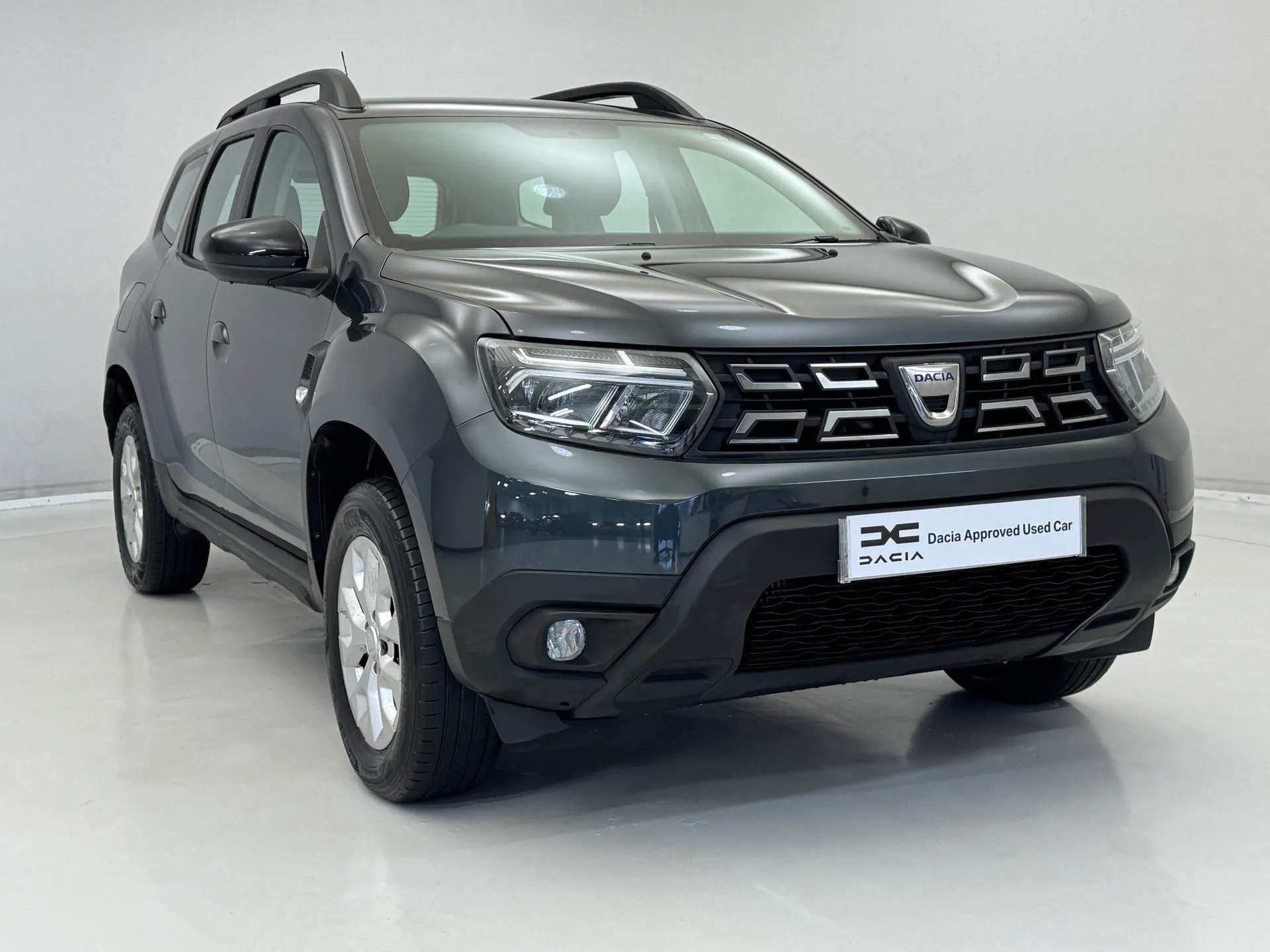 A 2022 DACIA DUSTER 1.0 TCe 100 Bi-Fuel Comfort 5dr A 2022 DACIA DUSTER 1.0 TCe 100 Bi-Fuel Comfort 5dr
