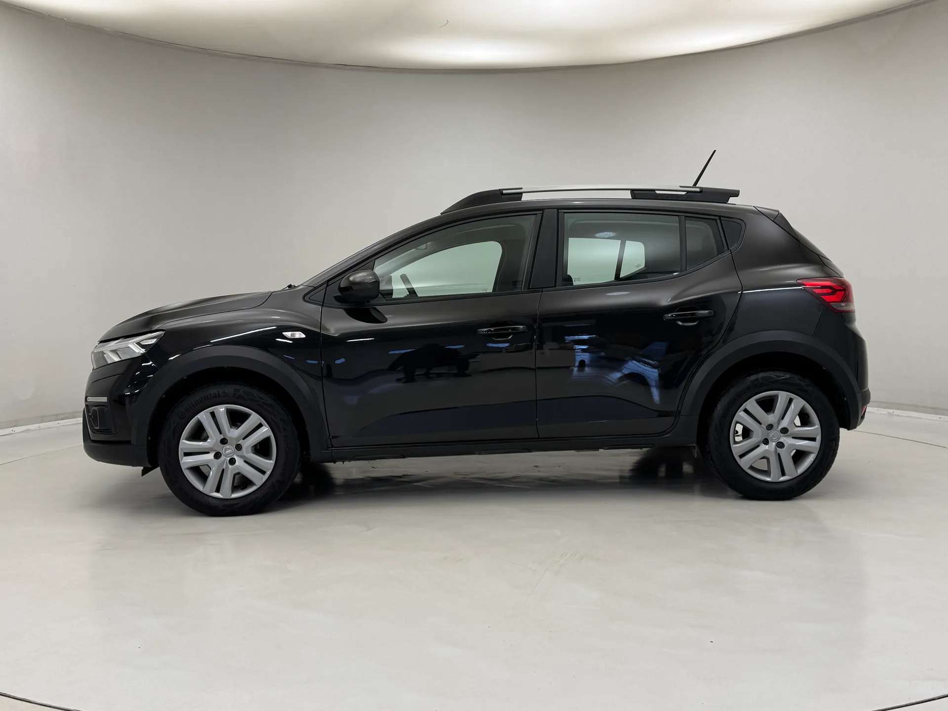 A 2022 DACIA SANDERO STEPWAY 1.0 TCe Bi-Fuel Comfort 5dr A 2022 DACIA SANDERO STEPWAY 1.0 TCe Bi-Fuel Comfort 5dr