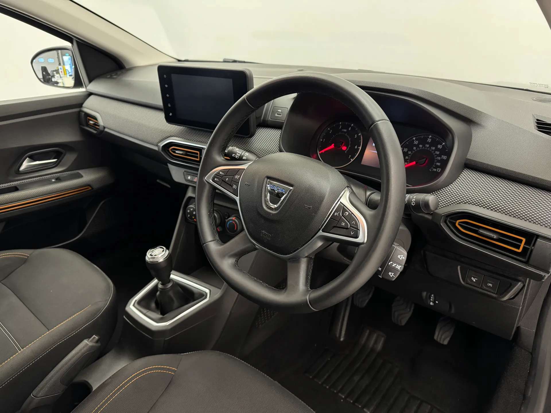 2022 DACIA SANDERO STEPWAY 2022 DACIA SANDERO STEPWAY