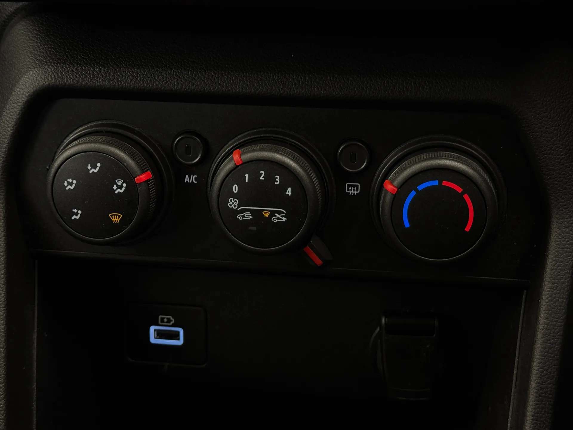 2022 DACIA SANDERO 2022 DACIA SANDERO