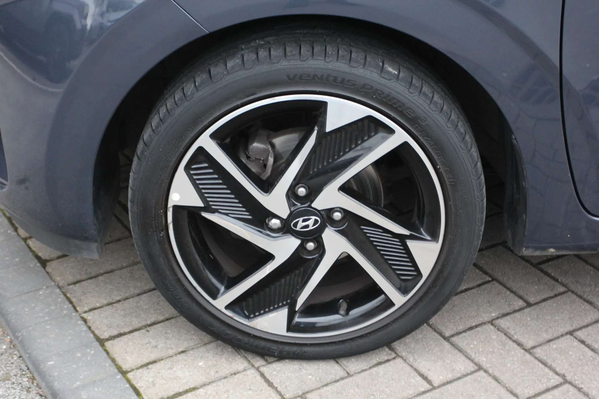 2023 HYUNDAI I10 2023 HYUNDAI I10