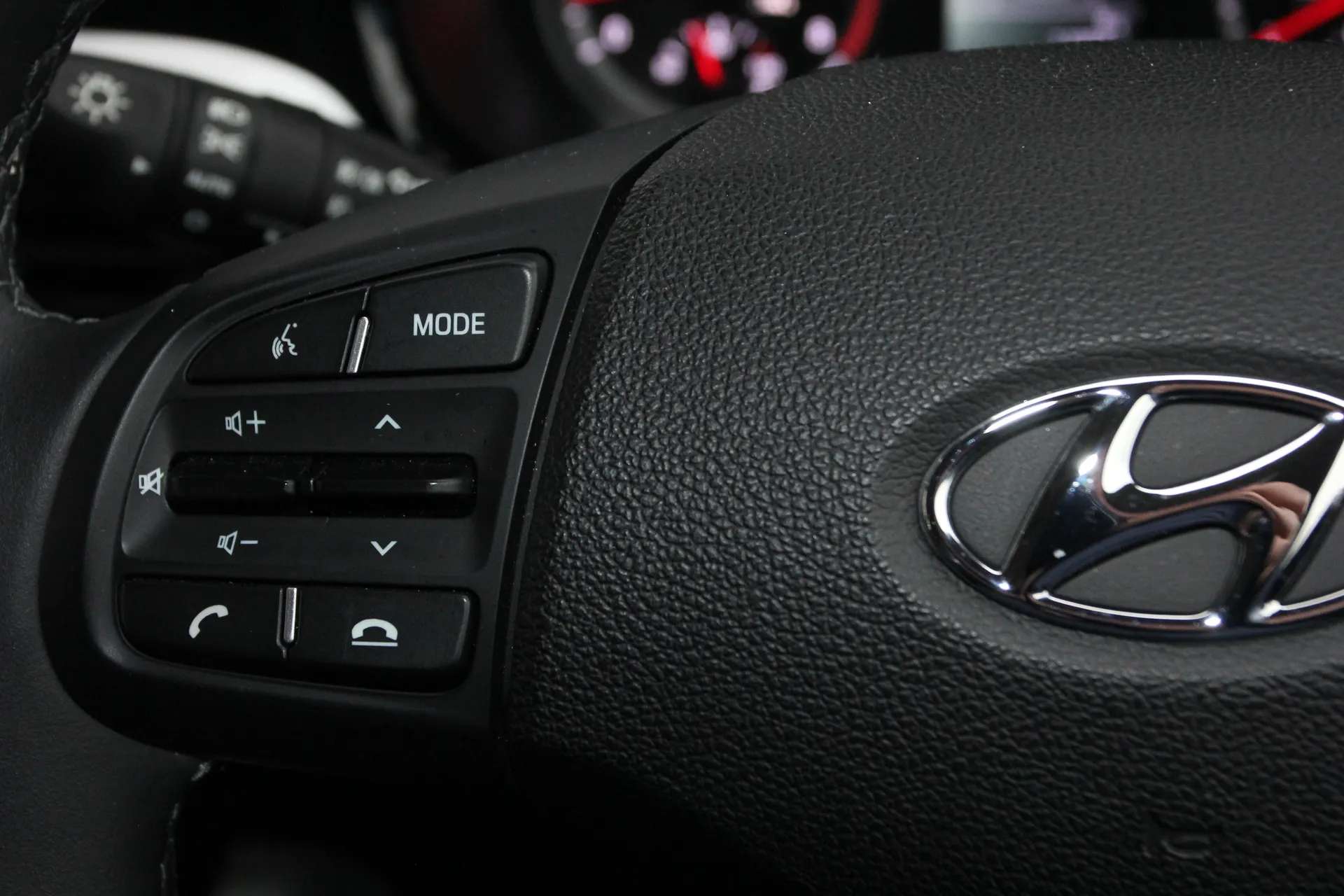 2023 HYUNDAI I10 2023 HYUNDAI I10