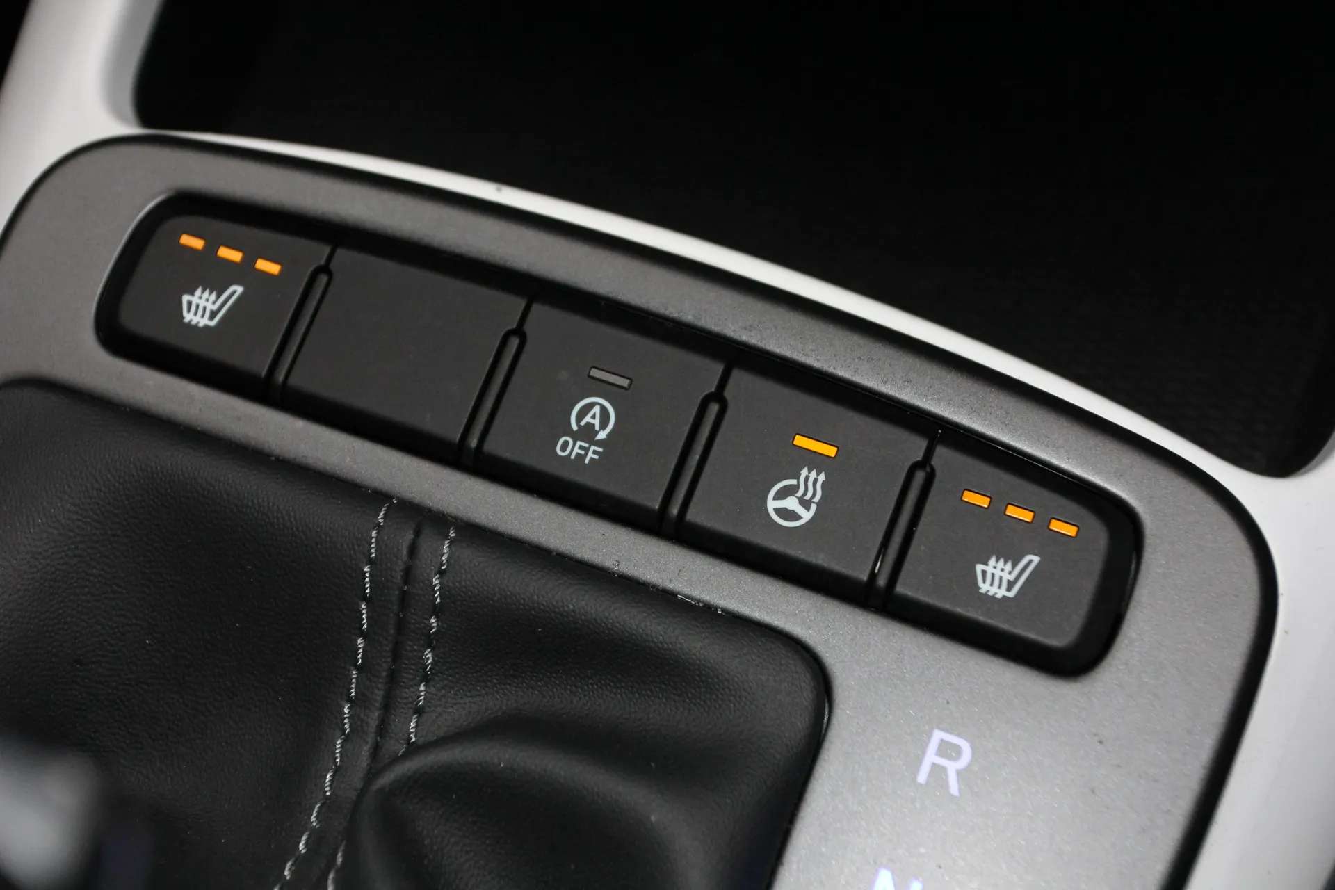 2023 HYUNDAI I10 2023 HYUNDAI I10