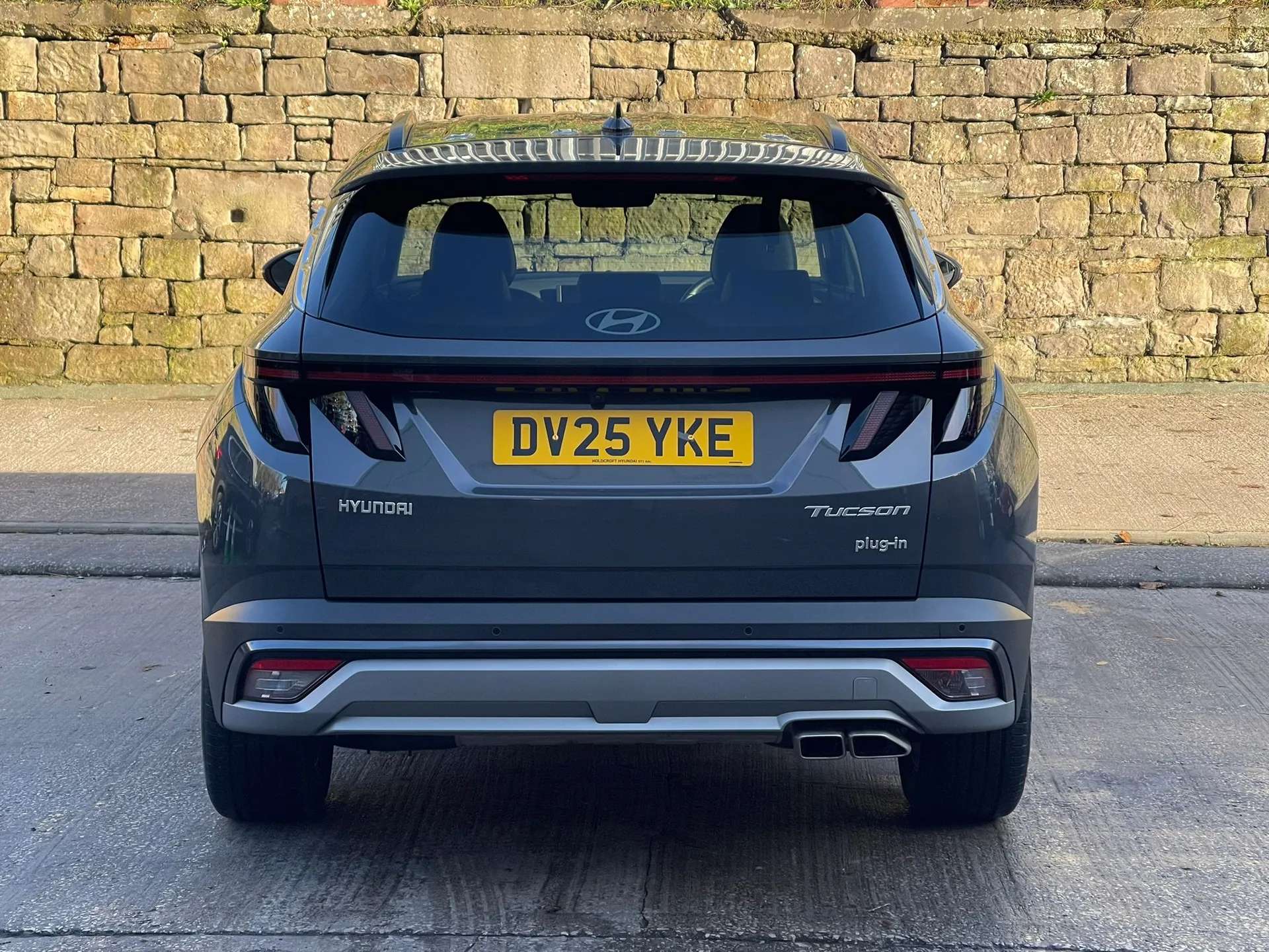 A 2025 HYUNDAI TUCSON 1.6T Plug-in Hybrid Premium 5dr Auto âNAVâCAMERAâPOWER TAILGATEâ A 2025 HYUNDAI TUCSON 1.6T Plug-in Hybrid Premium 5dr Auto âNAVâCAMERAâPOWER TAILGATEâ