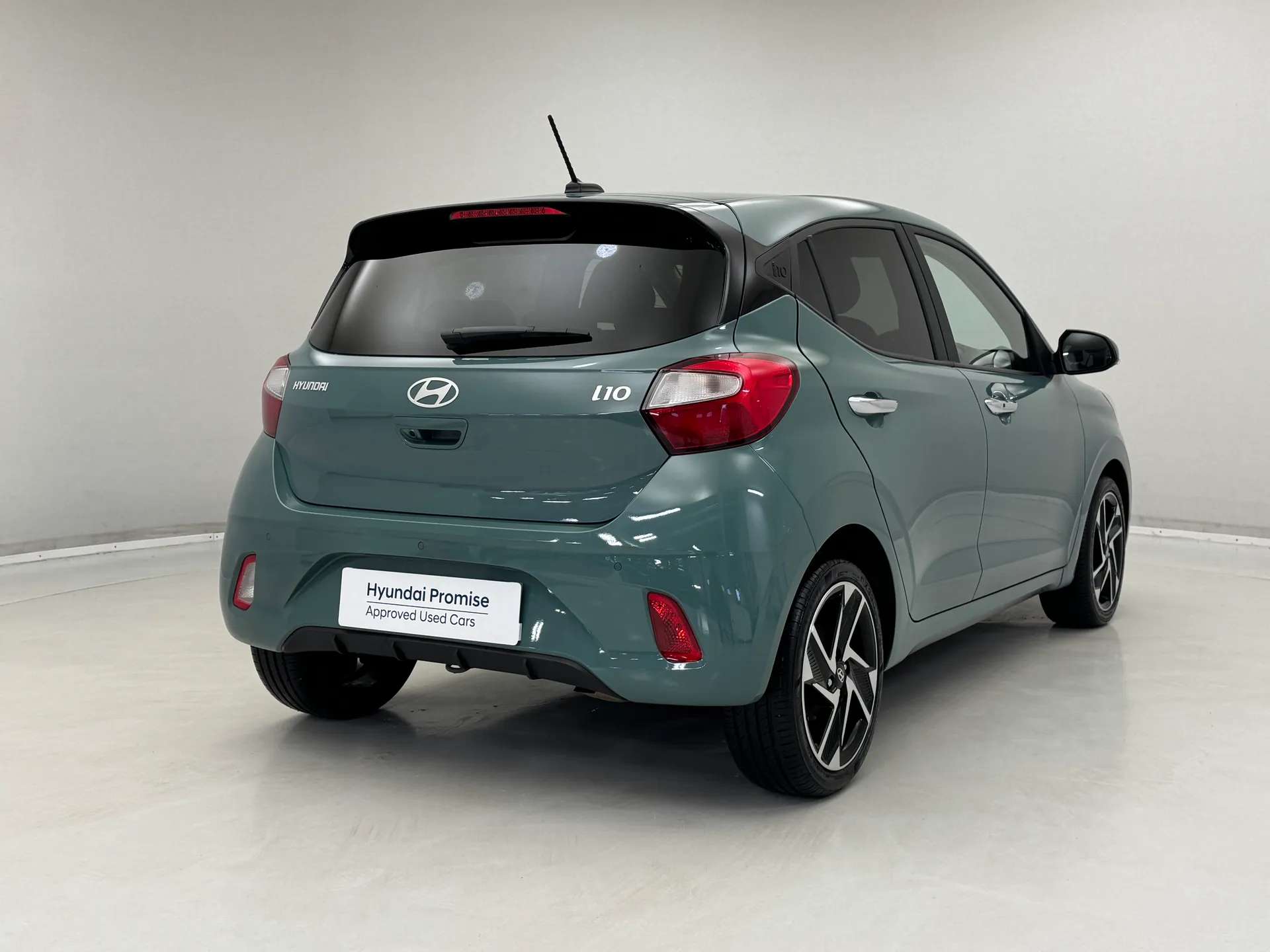 2024 HYUNDAI I10 2024 HYUNDAI I10