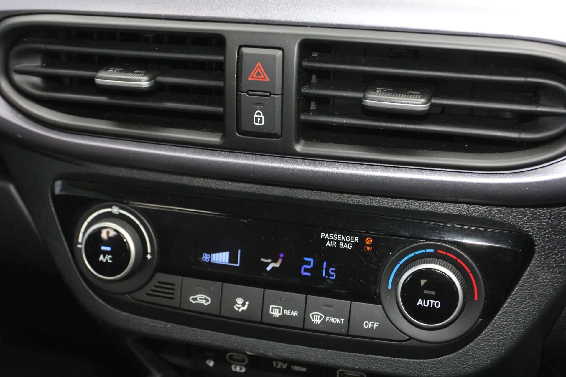 2025 HYUNDAI I10 2025 HYUNDAI I10