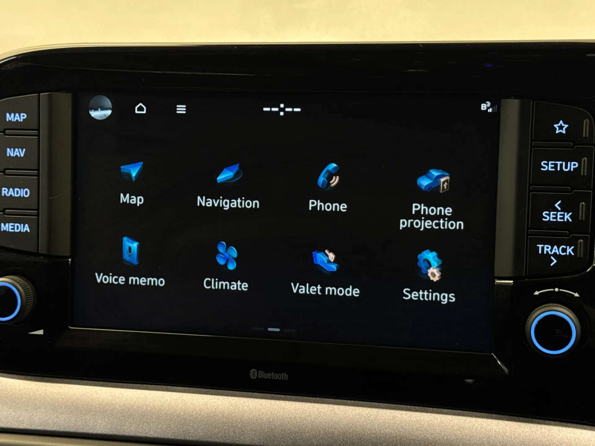 2024 HYUNDAI I10 2024 HYUNDAI I10