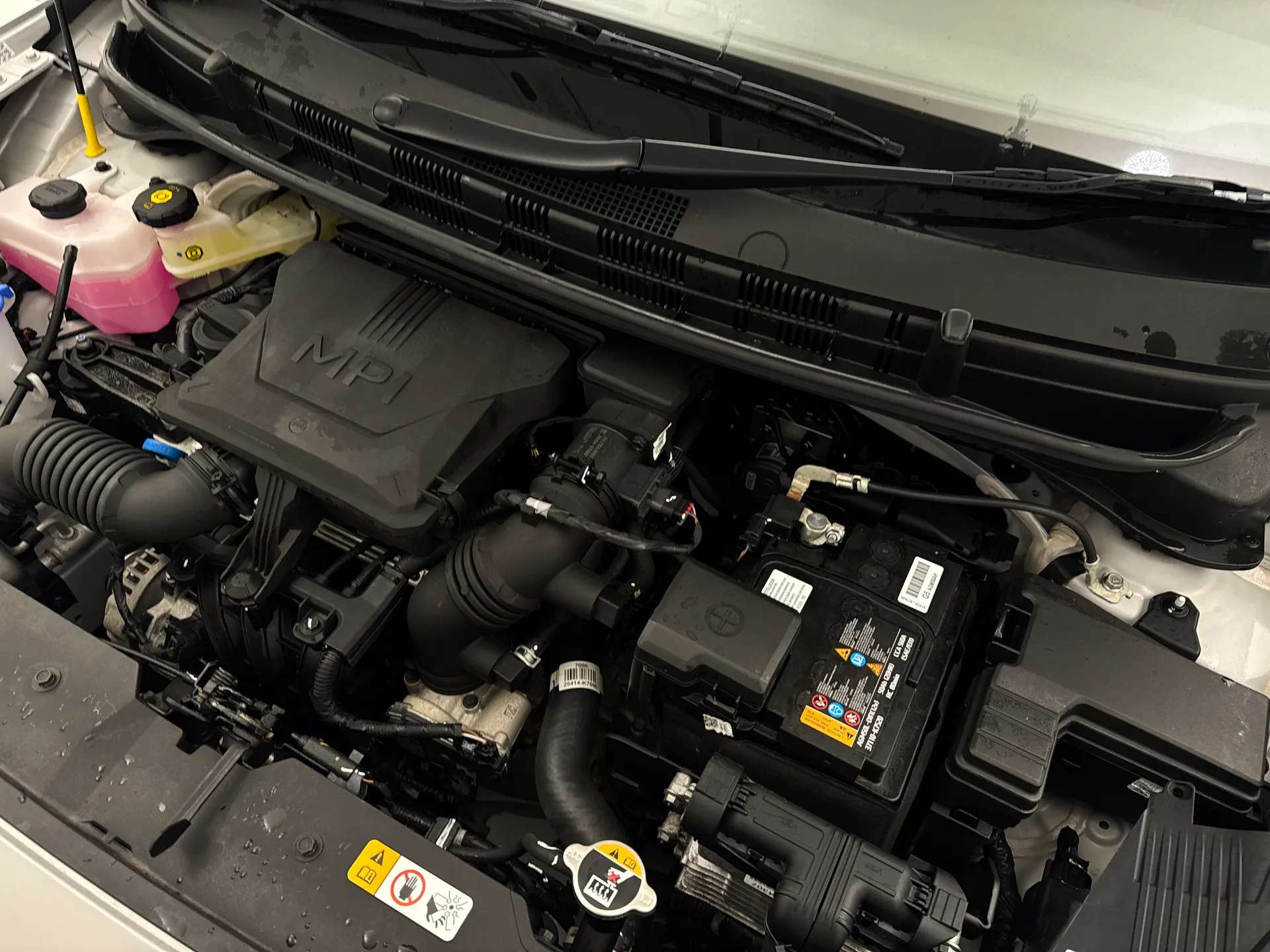 2024 HYUNDAI I10 2024 HYUNDAI I10