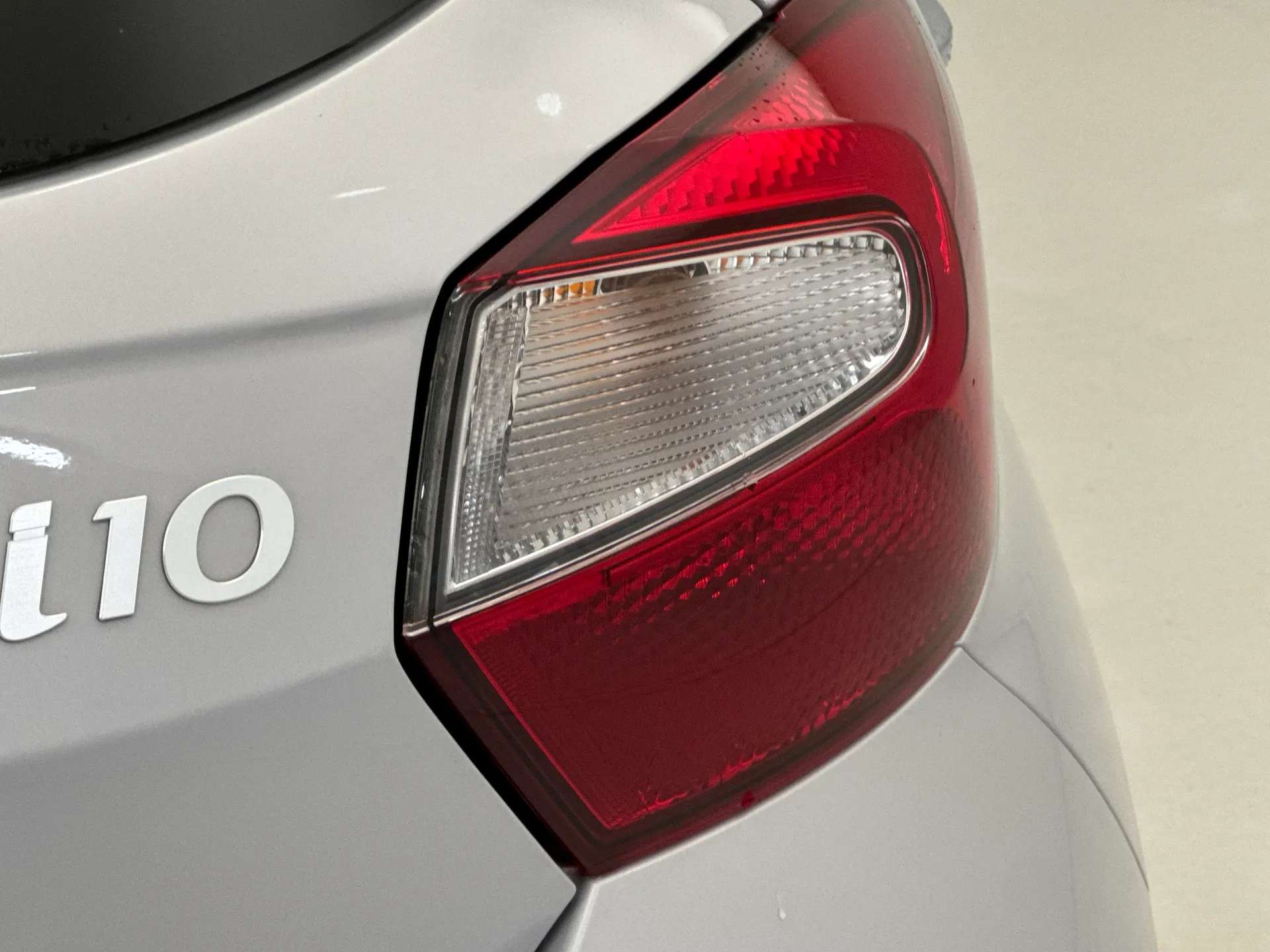 2024 HYUNDAI I10 2024 HYUNDAI I10