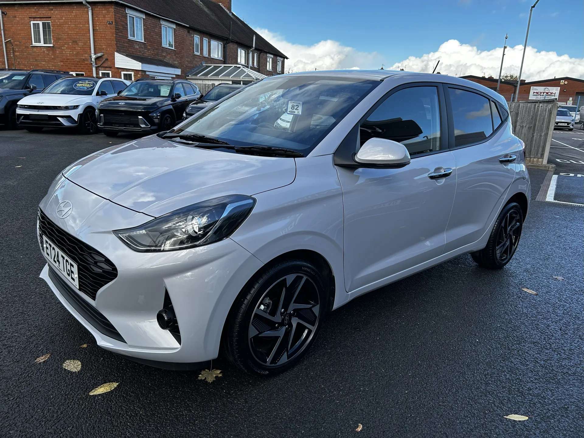 2024 HYUNDAI I10 2024 HYUNDAI I10