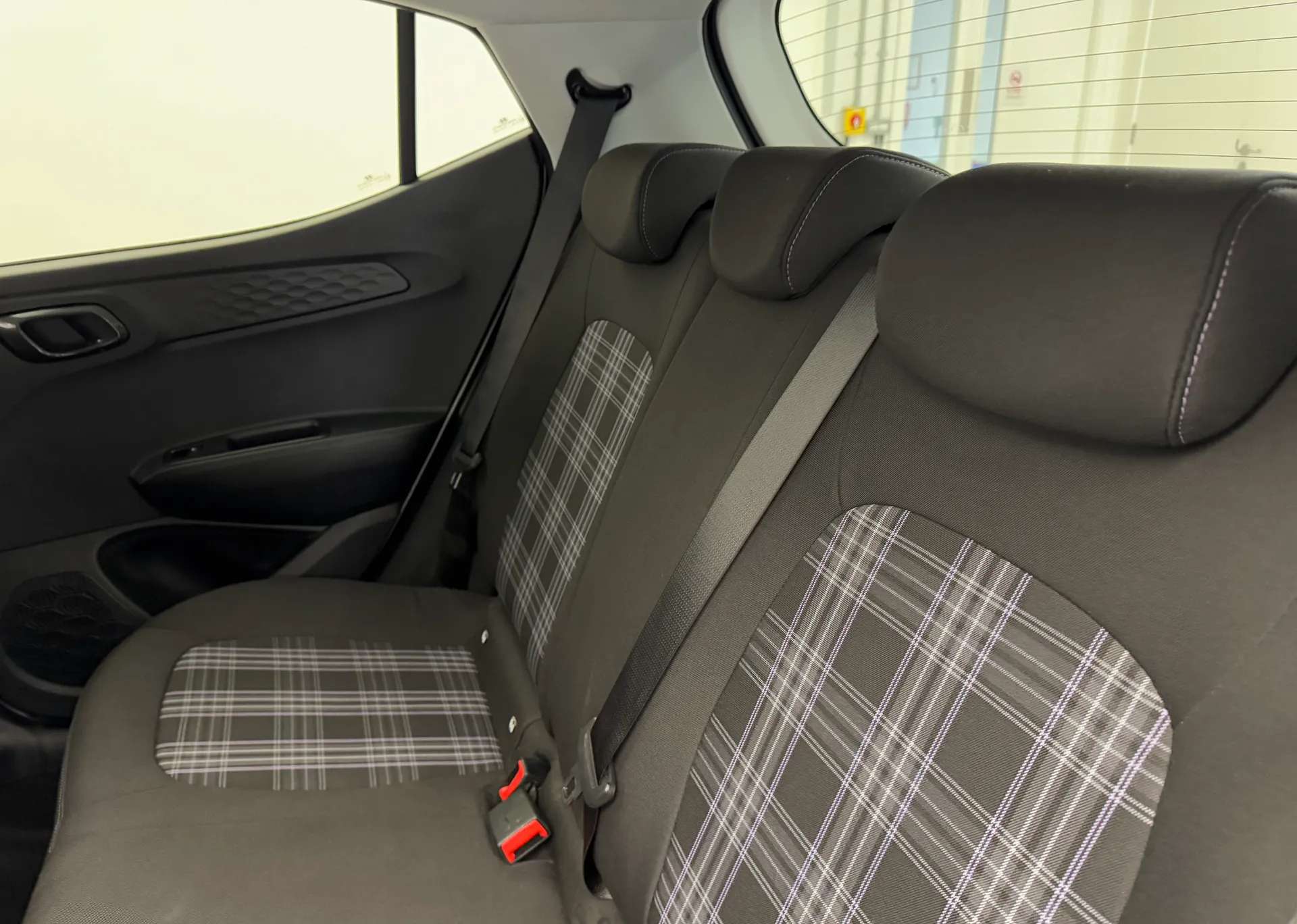 2024 HYUNDAI I10 2024 HYUNDAI I10