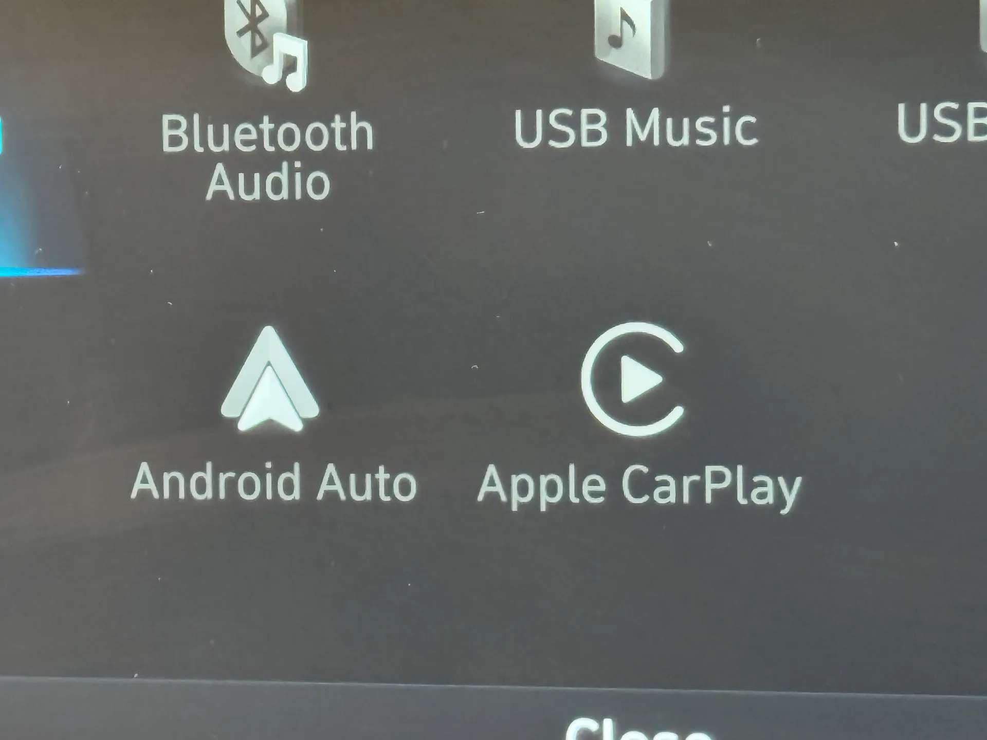 2024 HYUNDAI I10 2024 HYUNDAI I10