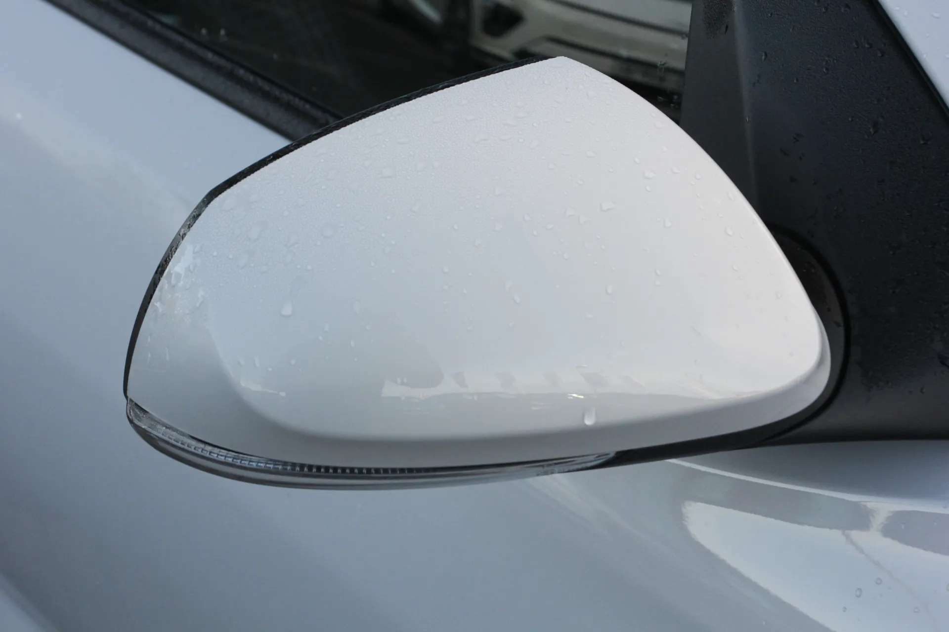 2024 HYUNDAI I10 2024 HYUNDAI I10