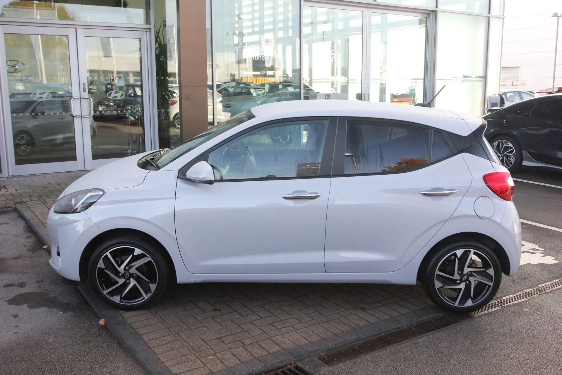 2024 HYUNDAI I10 2024 HYUNDAI I10