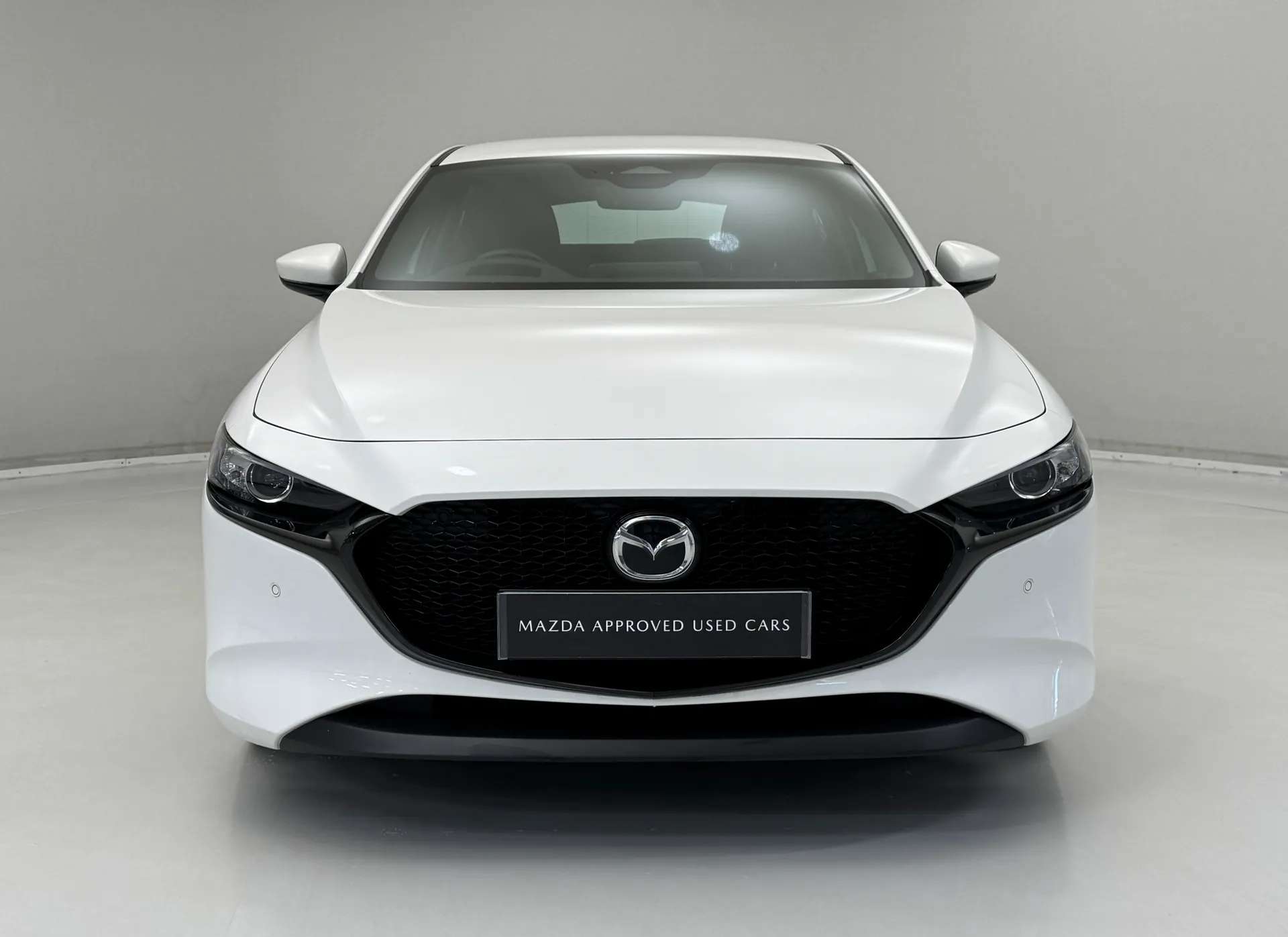 A 2023 MAZDA MAZDA3 2.0 e-Skyactiv G MHEV Centre-Line 5dr A 2023 MAZDA MAZDA3 2.0 e-Skyactiv G MHEV Centre-Line 5dr