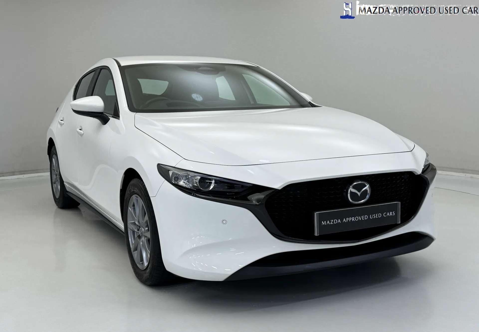 A 2023 MAZDA MAZDA3 2.0 e-Skyactiv G MHEV Centre-Line 5dr A 2023 MAZDA MAZDA3 2.0 e-Skyactiv G MHEV Centre-Line 5dr