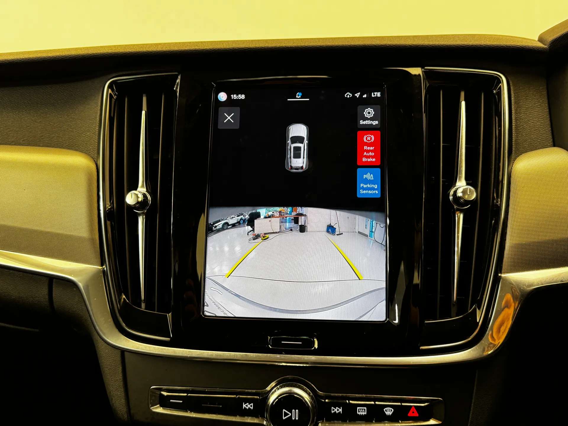 2022 VOLVO V90 2022 VOLVO V90