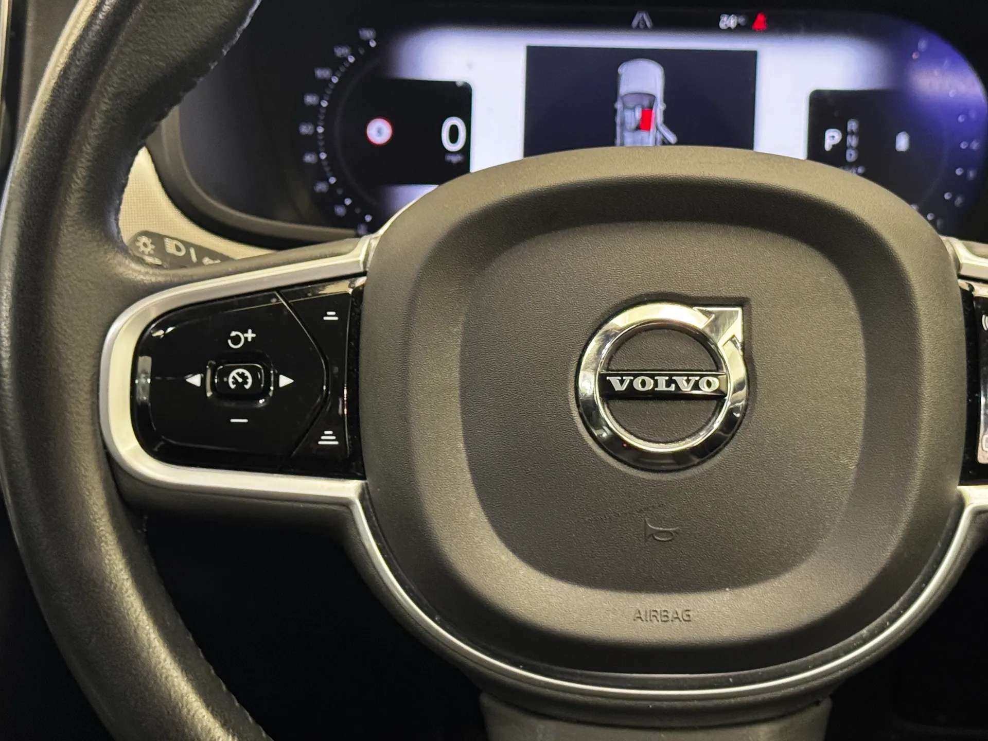 2022 VOLVO V90 2022 VOLVO V90