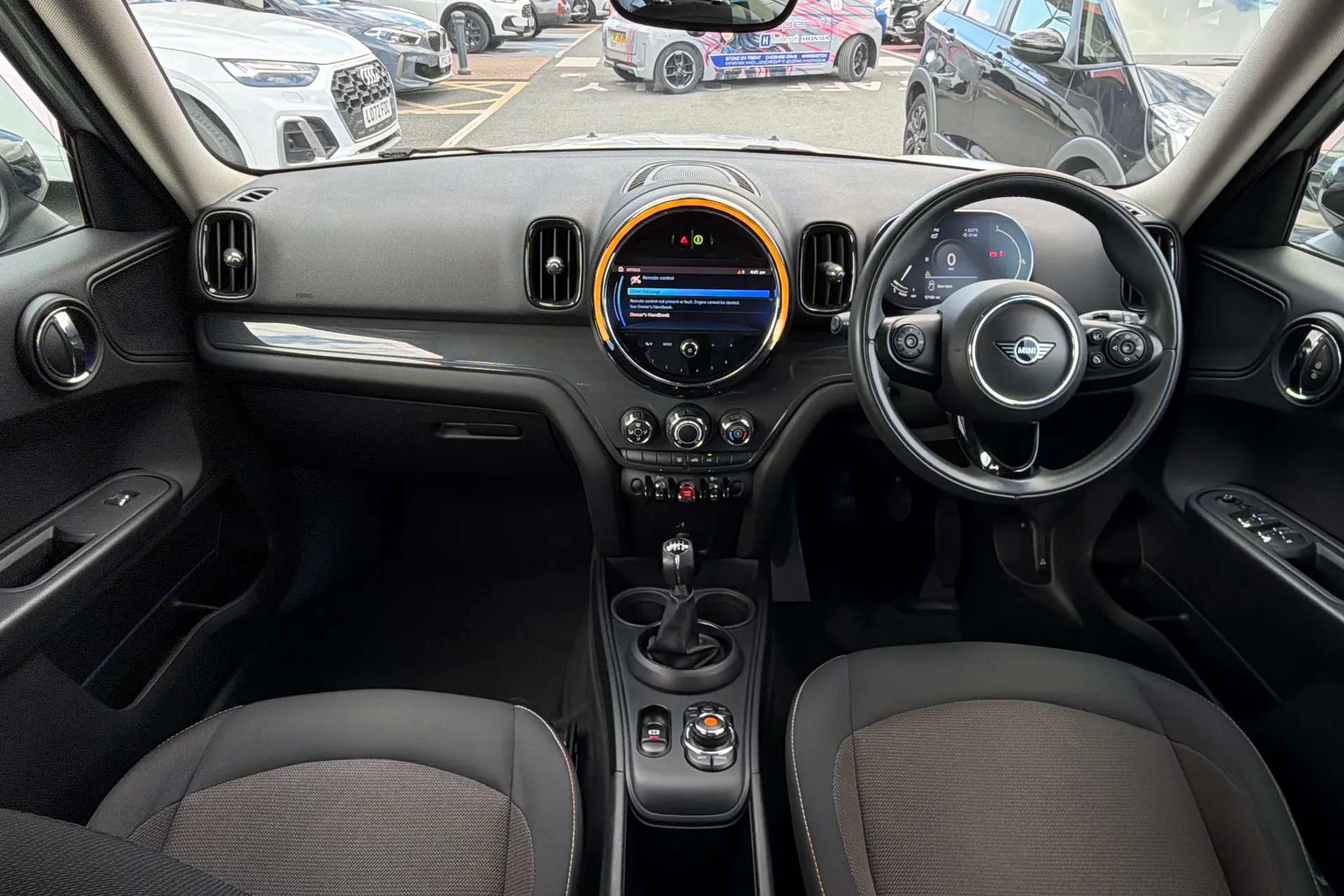 A 2020 MINI COUNTRYMAN 1.5 Cooper Classic 5dr A 2020 MINI COUNTRYMAN 1.5 Cooper Classic 5dr