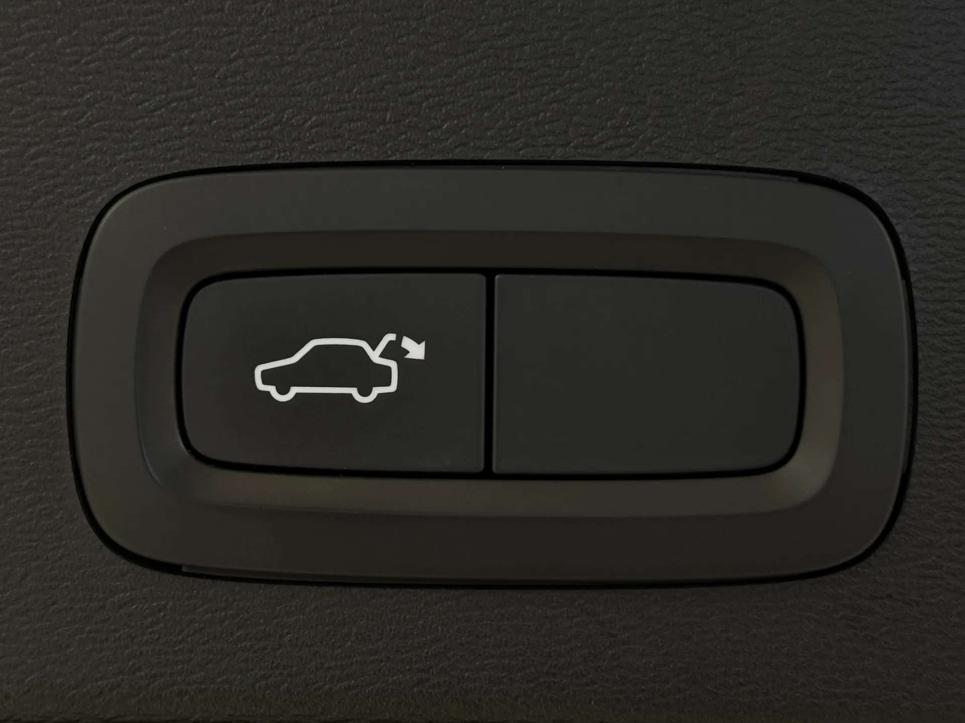 2021 VOLVO XC40 2021 VOLVO XC40