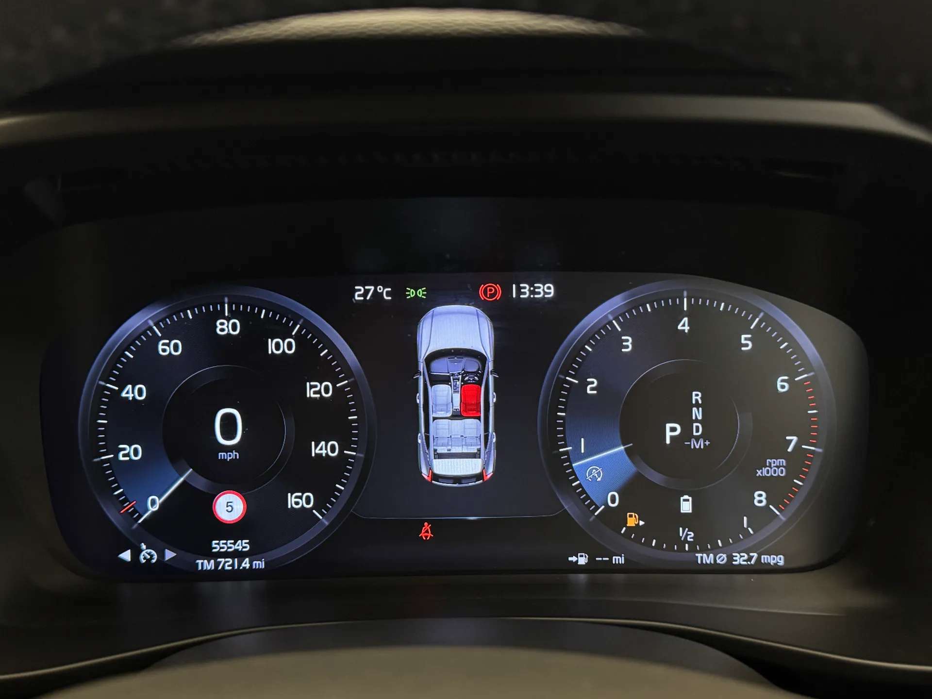 2021 VOLVO XC40 2021 VOLVO XC40