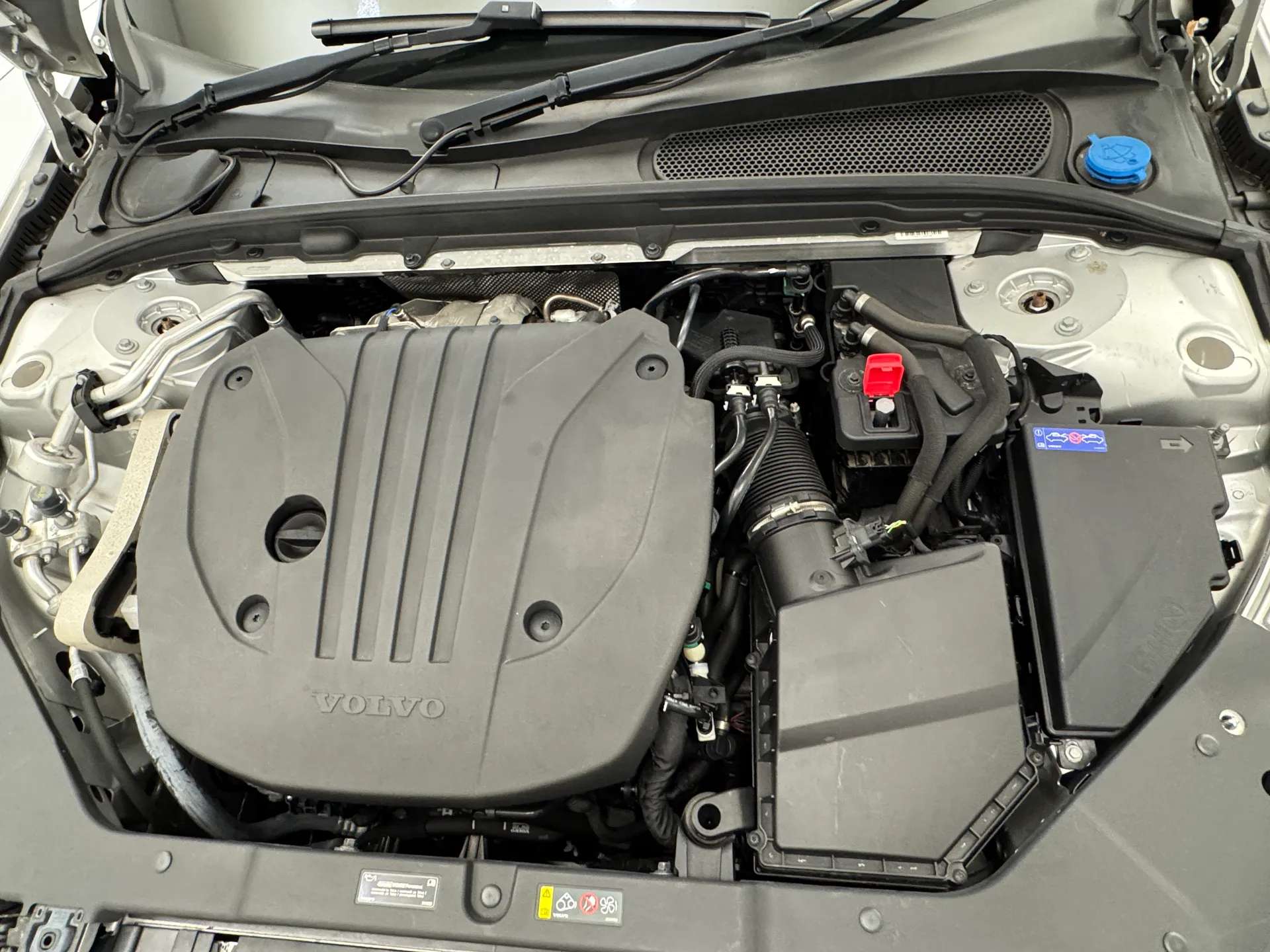 2022 VOLVO V60 2022 VOLVO V60