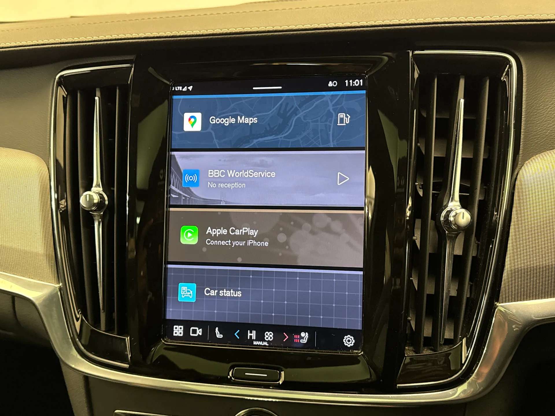 2021 VOLVO V90 2021 VOLVO V90