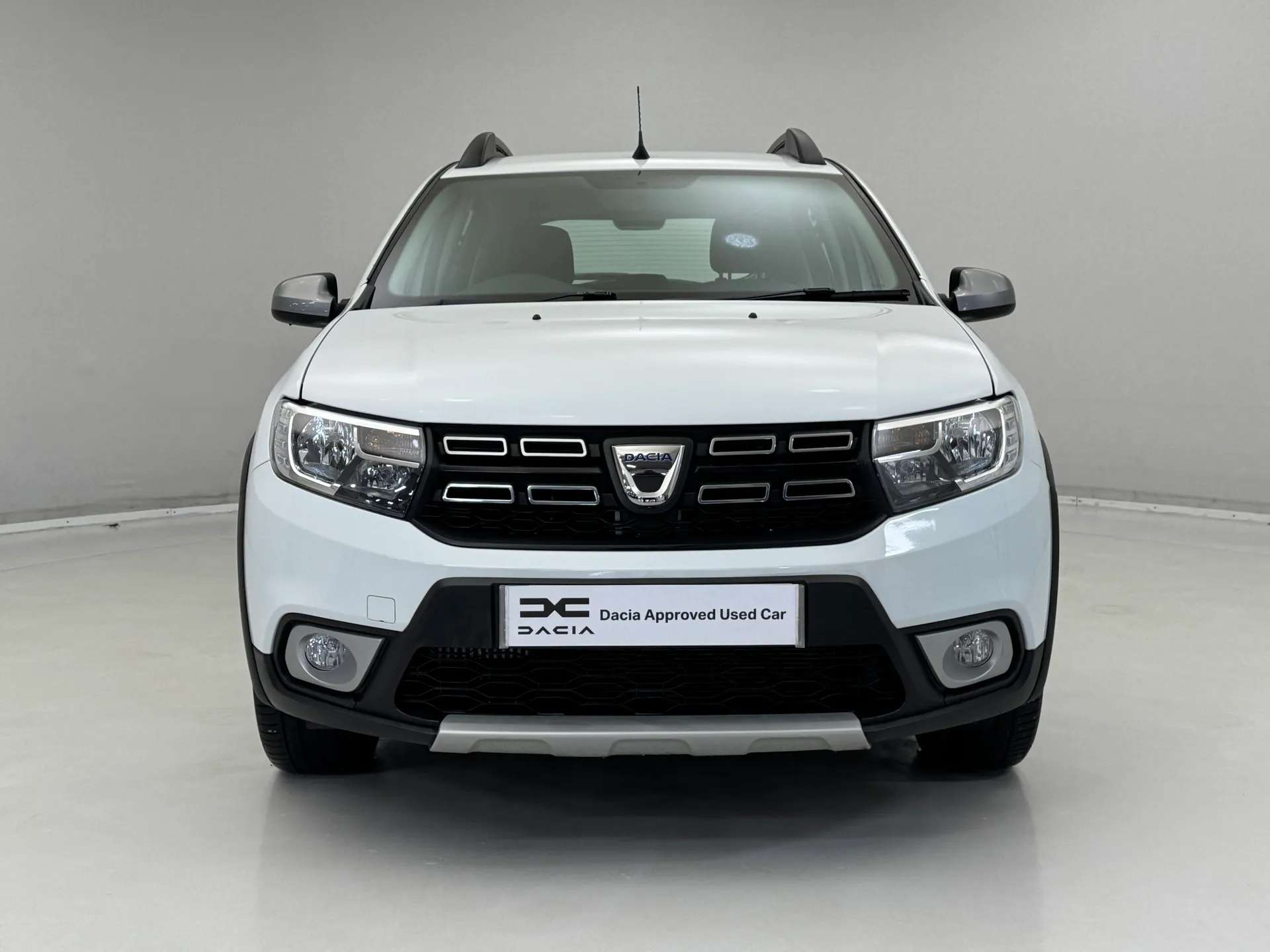 A 2019 DACIA SANDERO STEPWAY 0.9 TCe Essential 5dr A 2019 DACIA SANDERO STEPWAY 0.9 TCe Essential 5dr