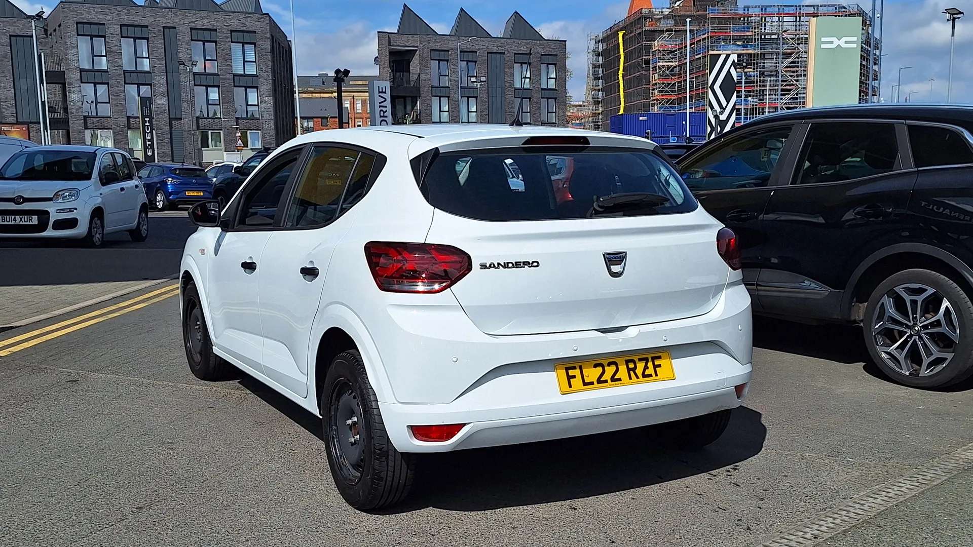 A 2022 DACIA SANDERO 1.0 SCe Essential 5dr A 2022 DACIA SANDERO 1.0 SCe Essential 5dr